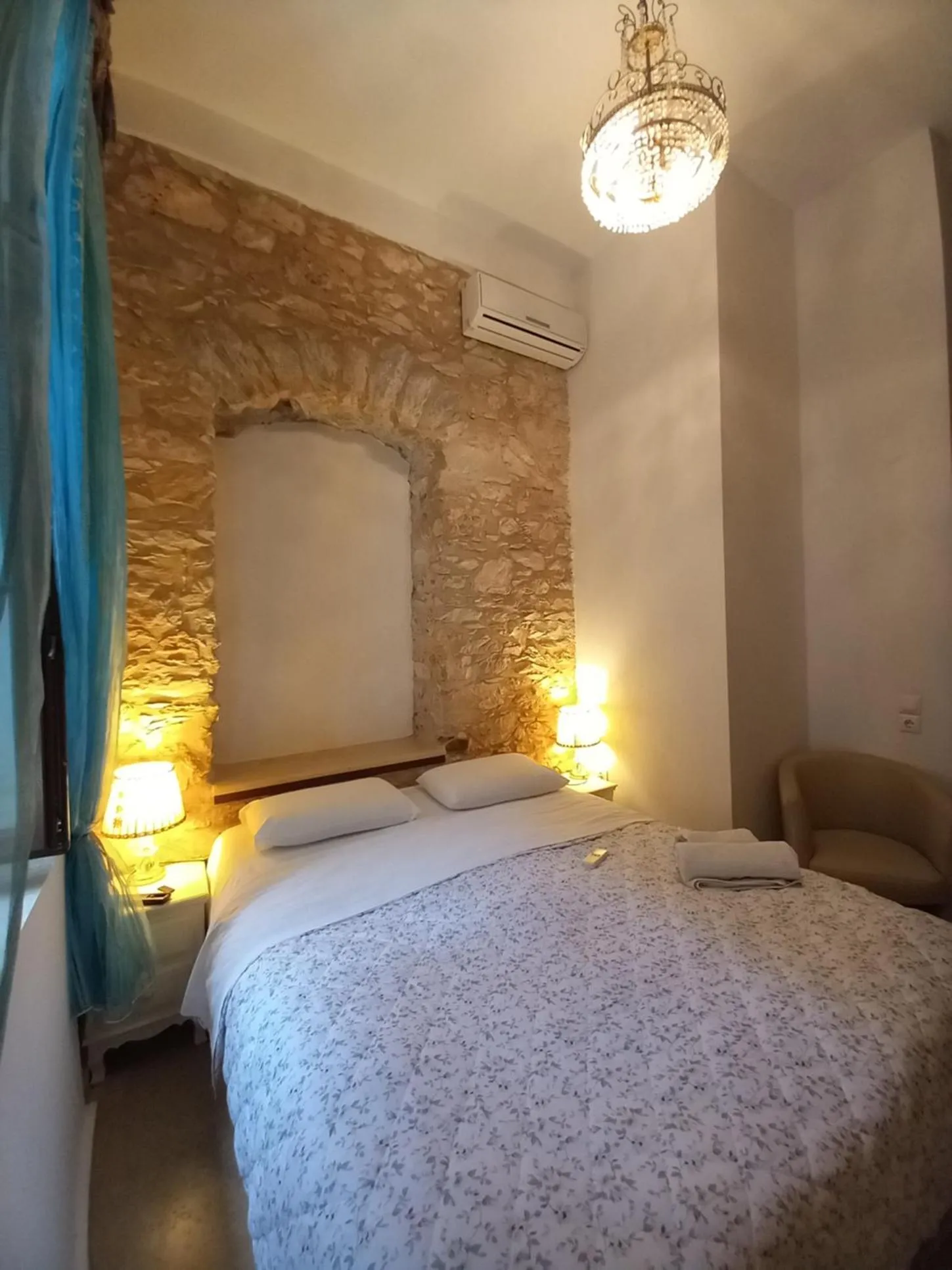 Bed in Tsopela Boutique Hotel