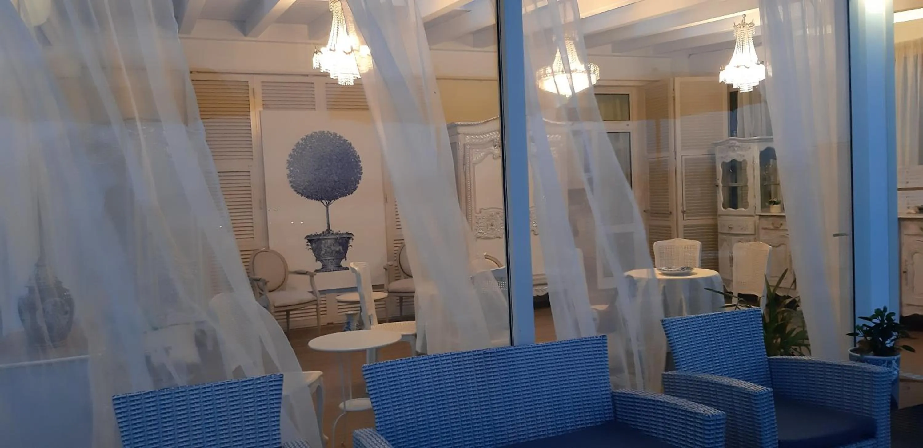 Seating area in Dreams Guest House