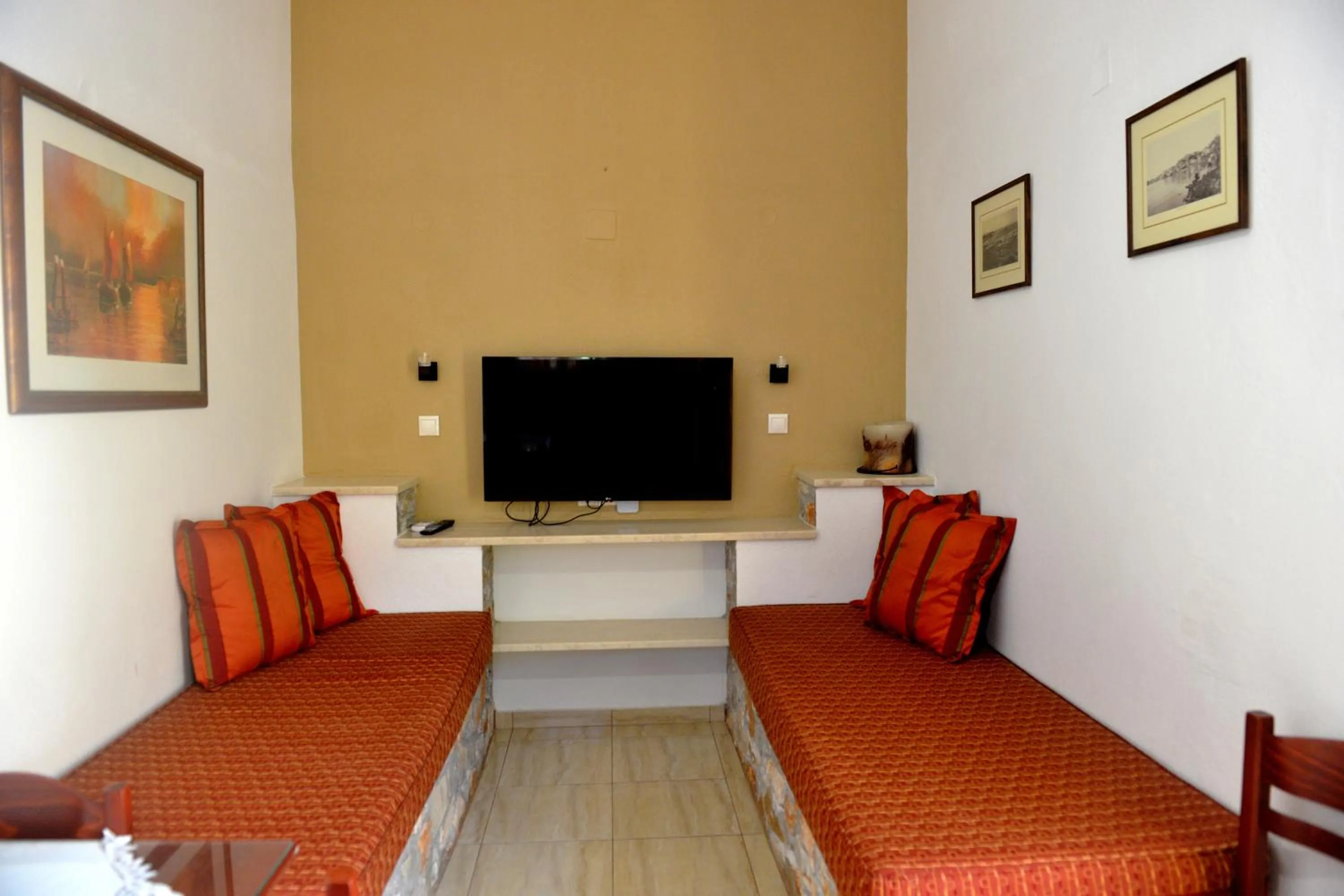 Skiathos Island Suites