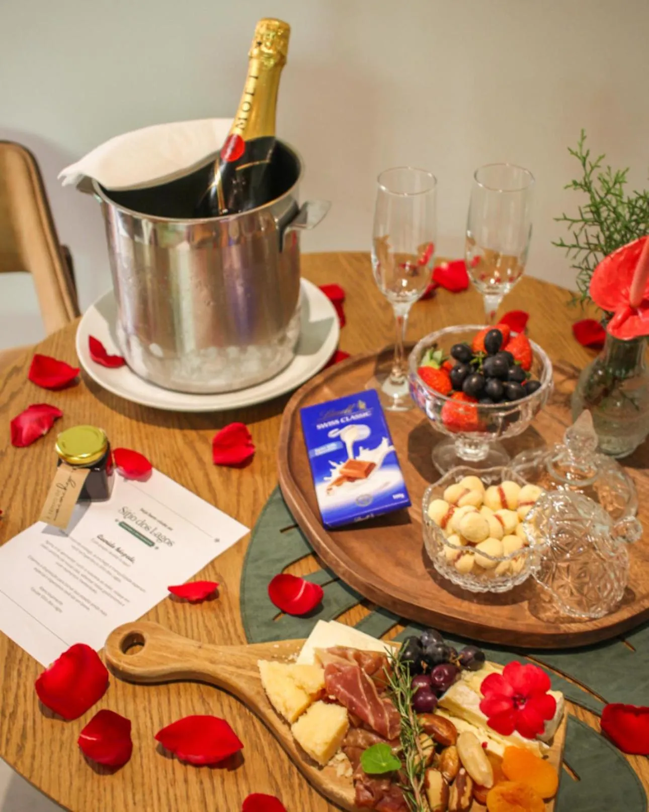 Food and drinks in Sítio dos Lagos