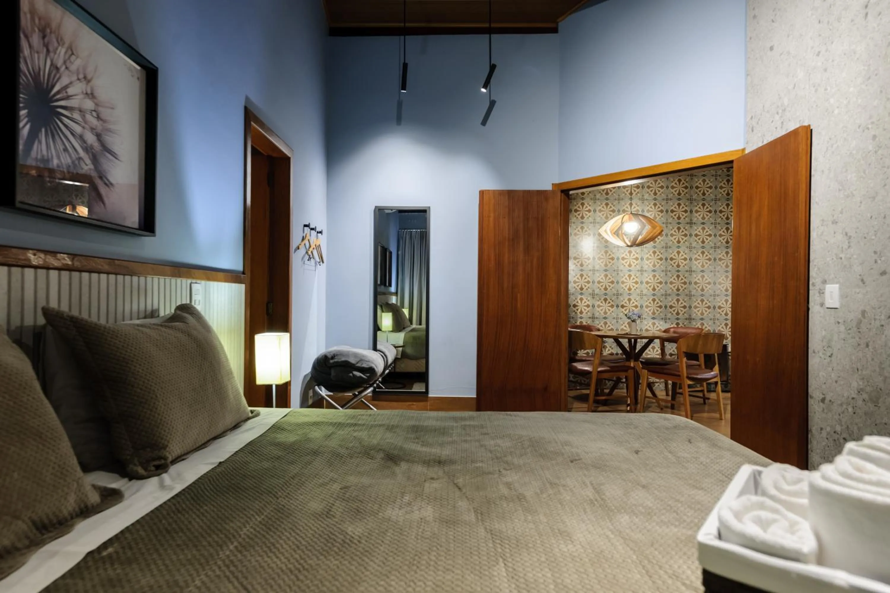 Living room, Bed in Sítio dos Lagos