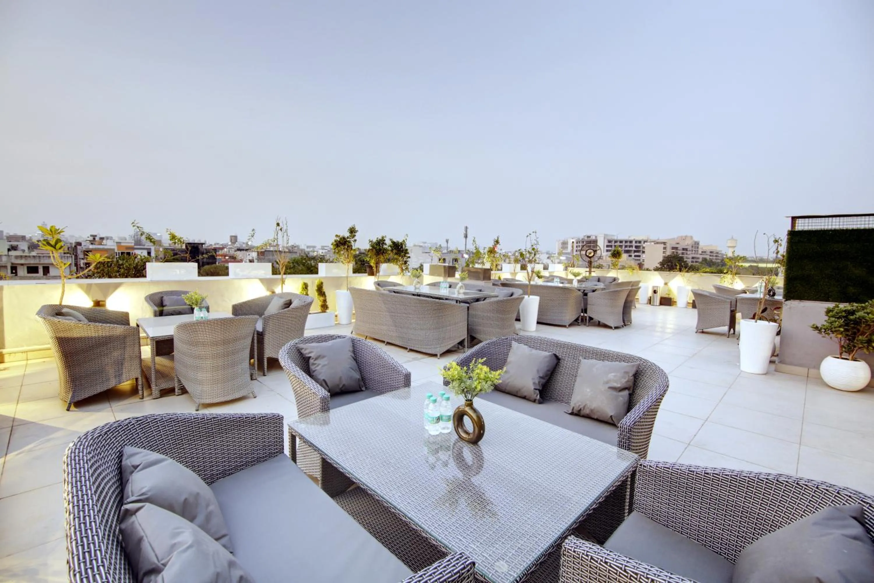 Patio in Saltstayz Premier - Galleria Market Road & Sector 27