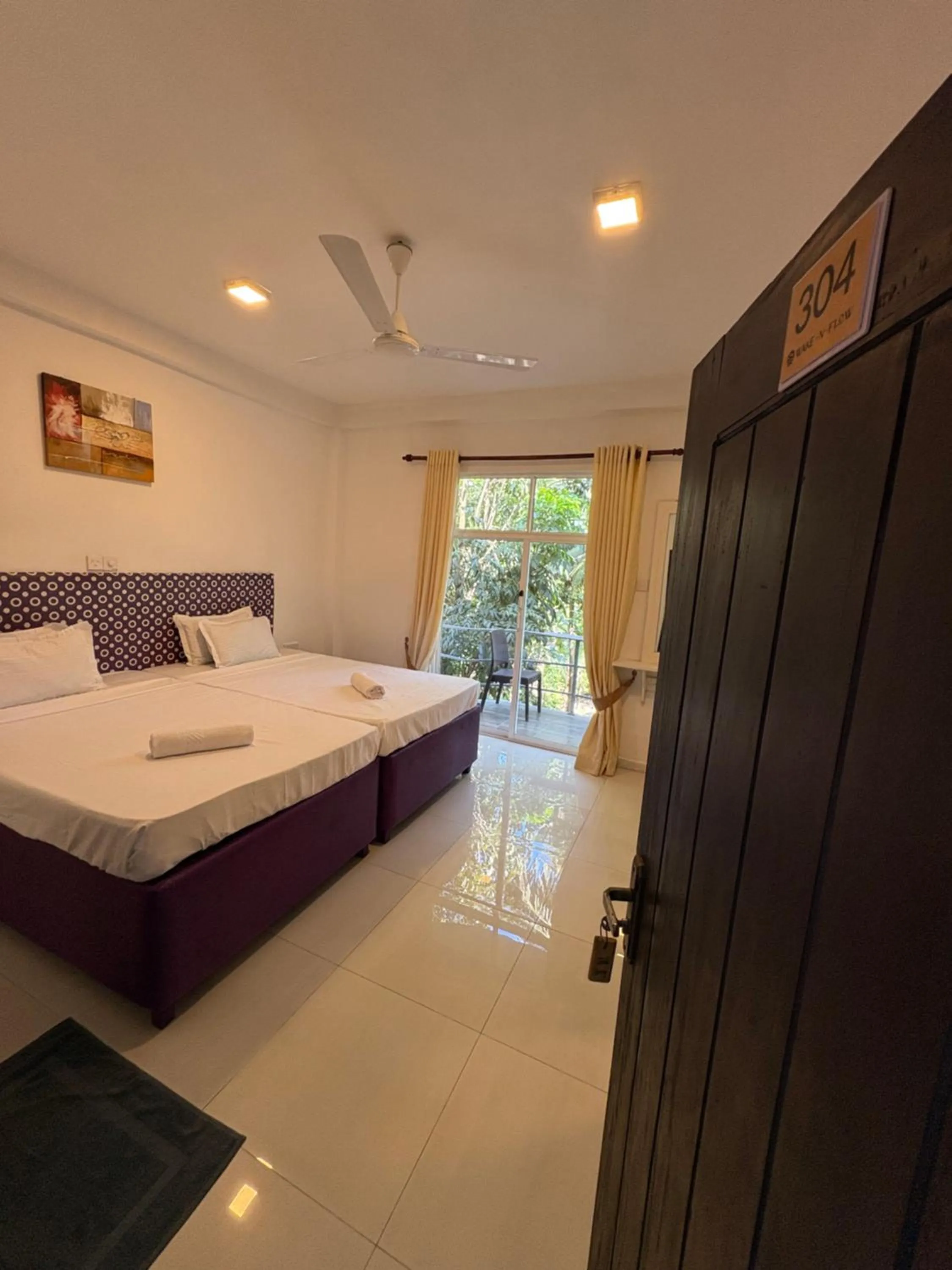 Bedroom, Bed in Wake N Flow, Weligama