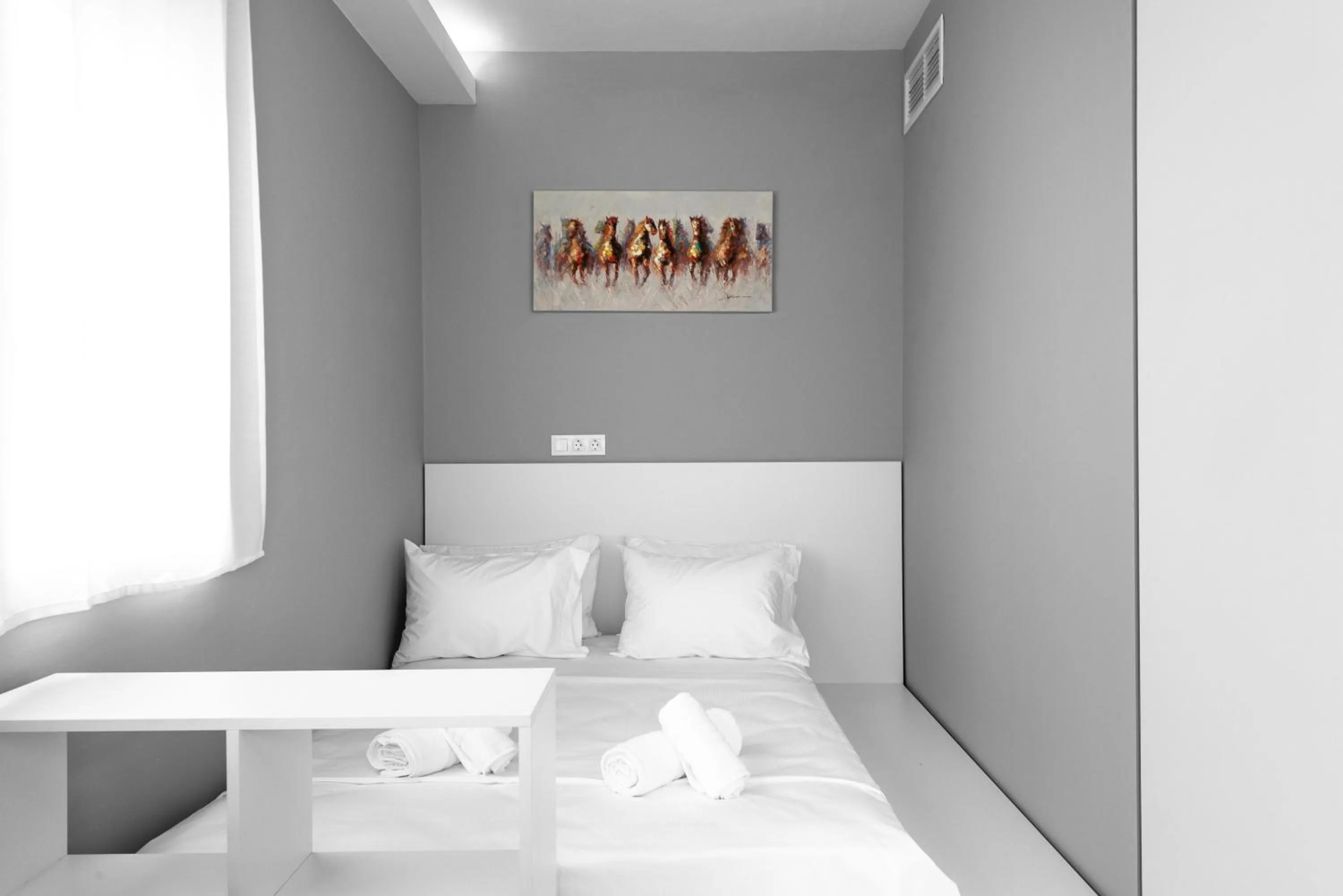 Bedroom in DeniZen Boutique Apartments, Nilie Hospitality MGMT