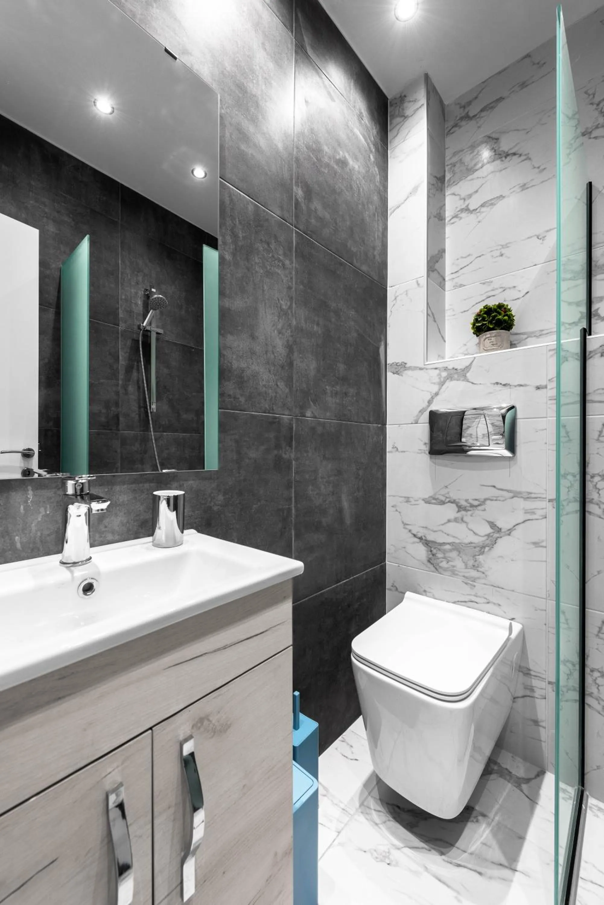 Bathroom in DeniZen Boutique Apartments, Nilie Hospitality MGMT