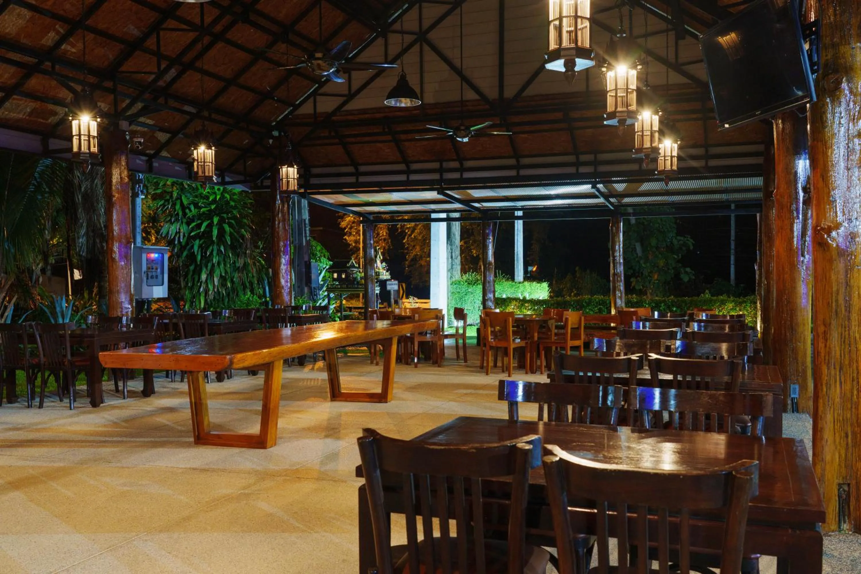 Restaurant/places to eat in Doi Inthanon View Resort