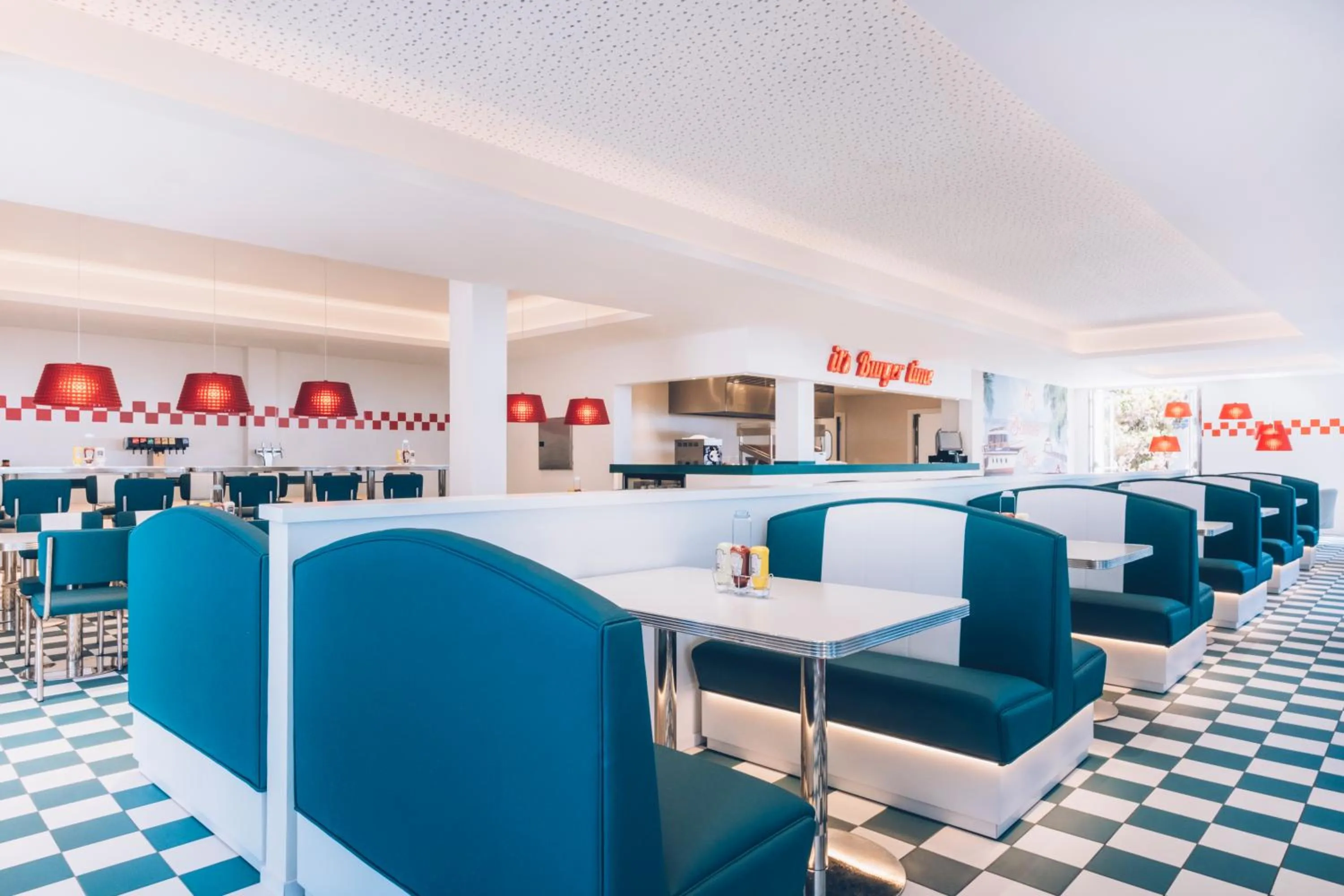 Food and drinks in Iberostar Selection Playa de Muro Village