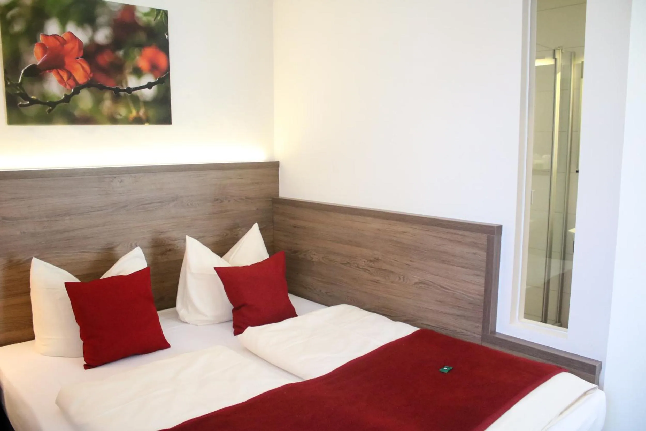 Photo of the whole room, Bed in Boutique Hotel zur Post