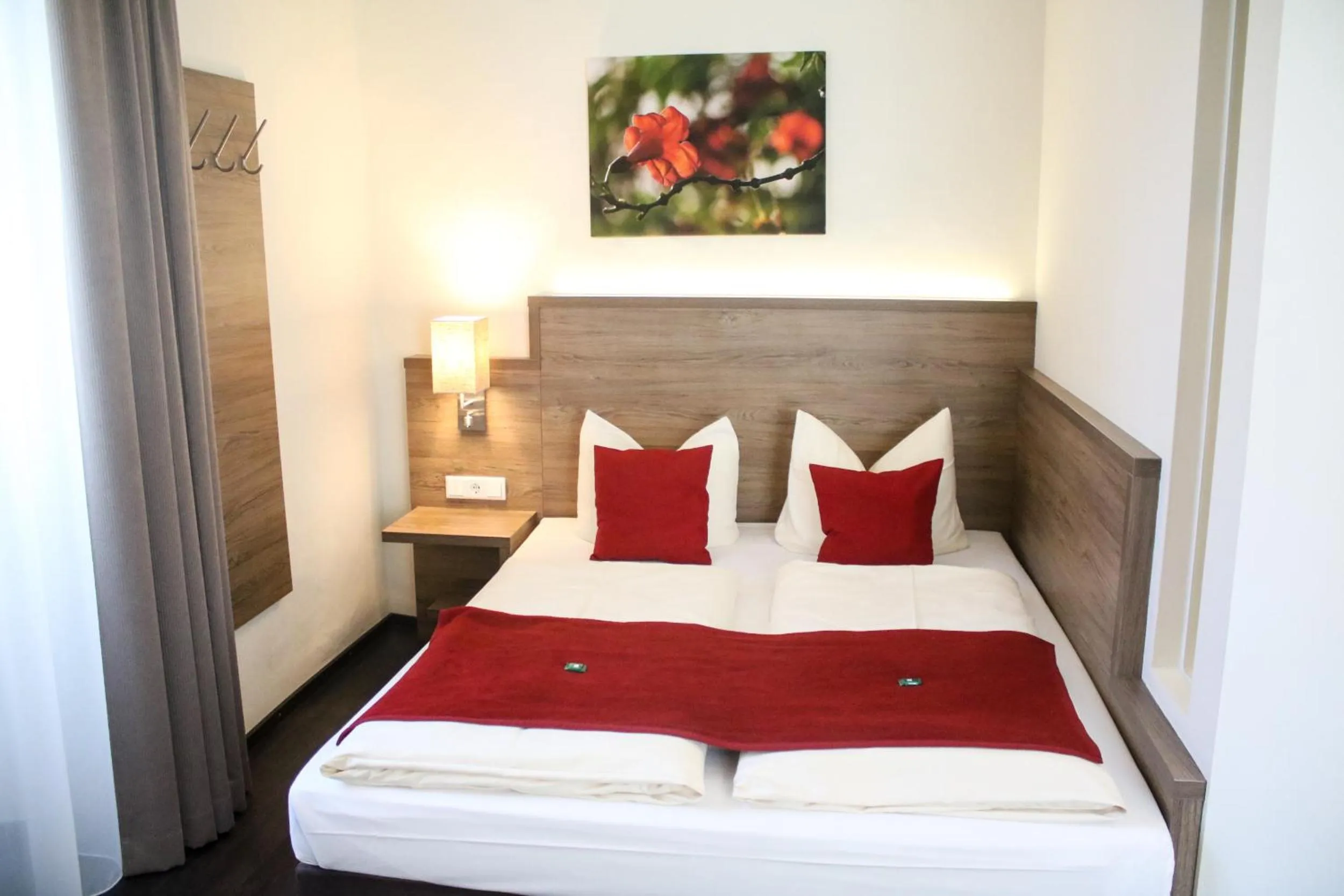 Photo of the whole room, Bed in Boutique Hotel zur Post