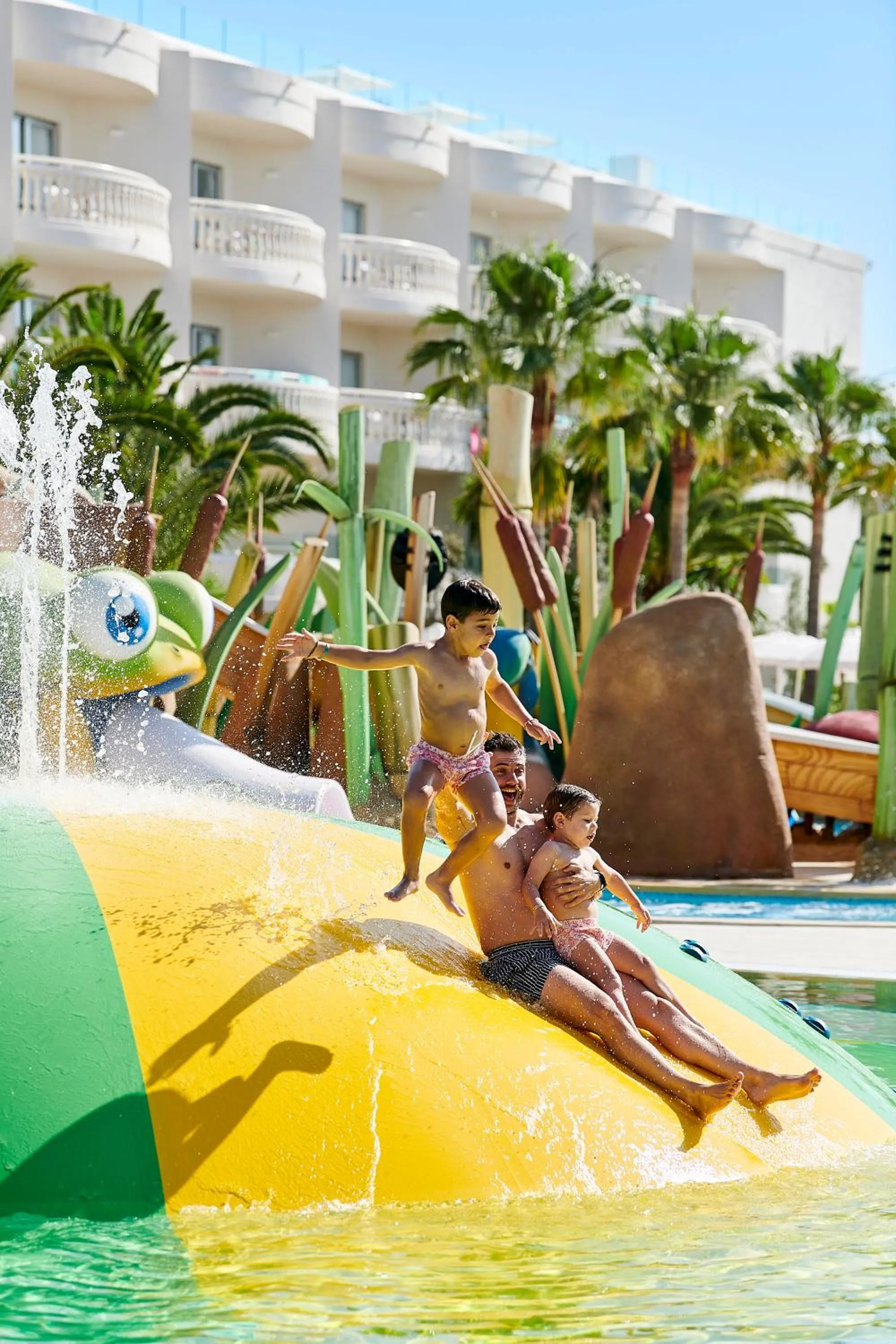 Swimming pool in Iberostar Selection Albufera Park All Inclusive