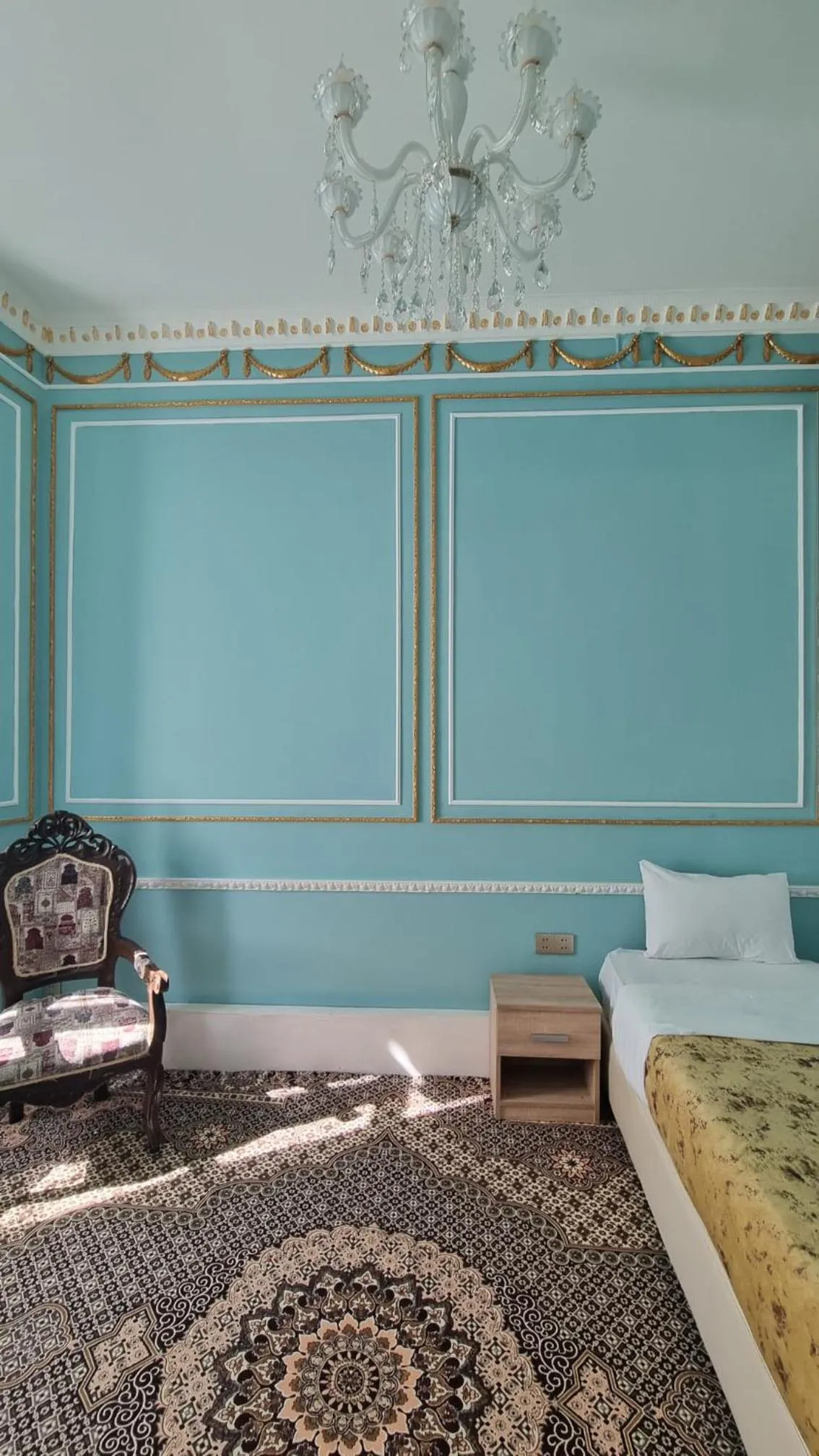 Bed in Apartments History 1870