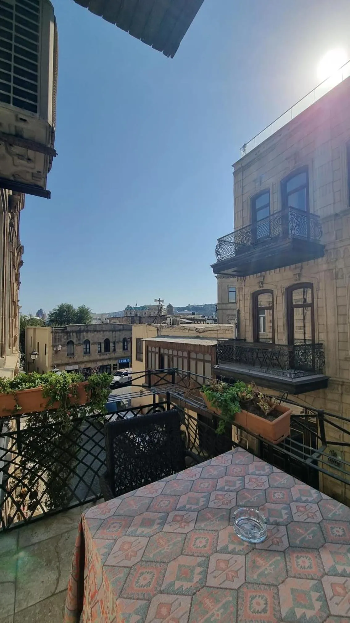 Property building in Apartments History 1870