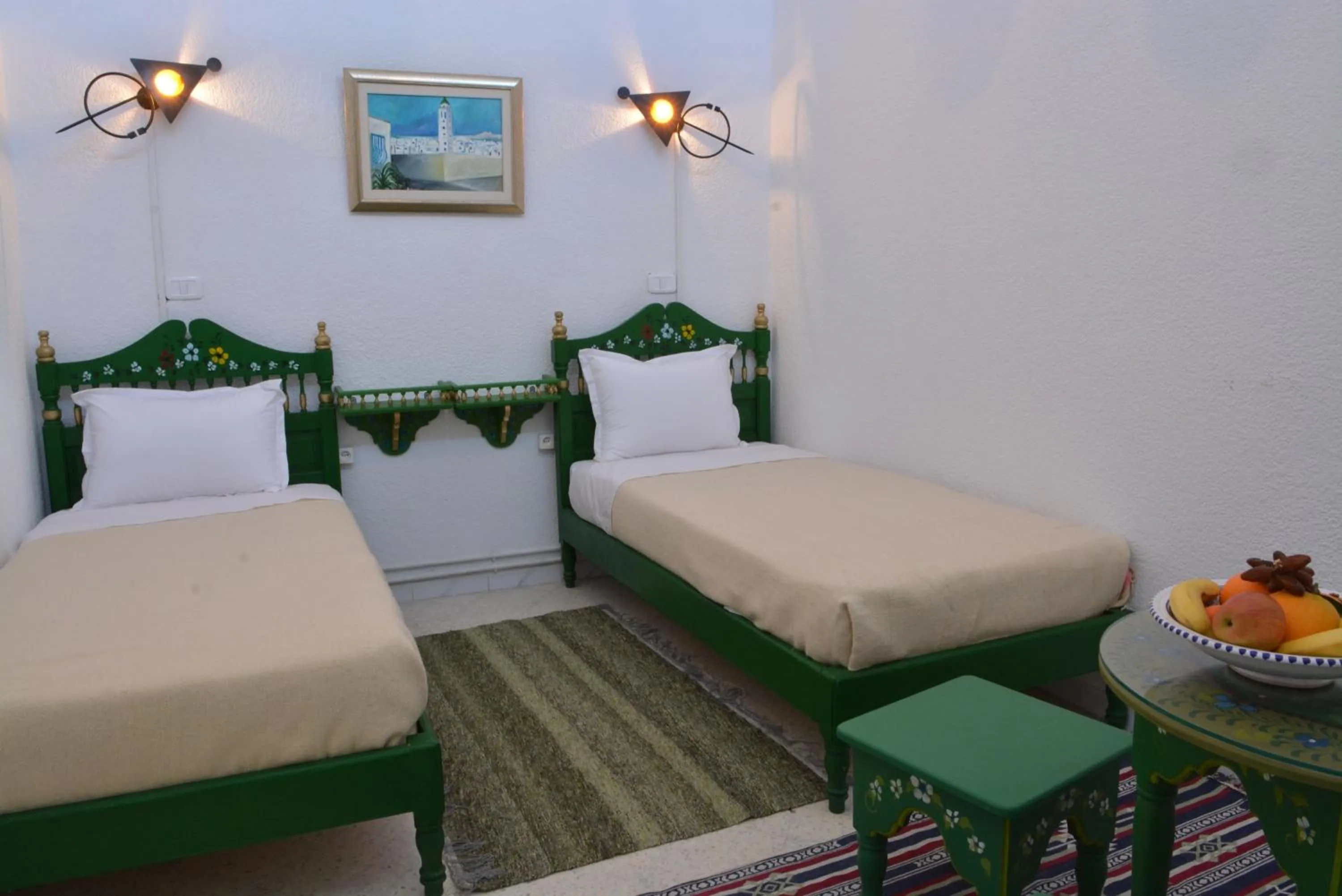 Photo of the whole room, Bed in Dar Ya