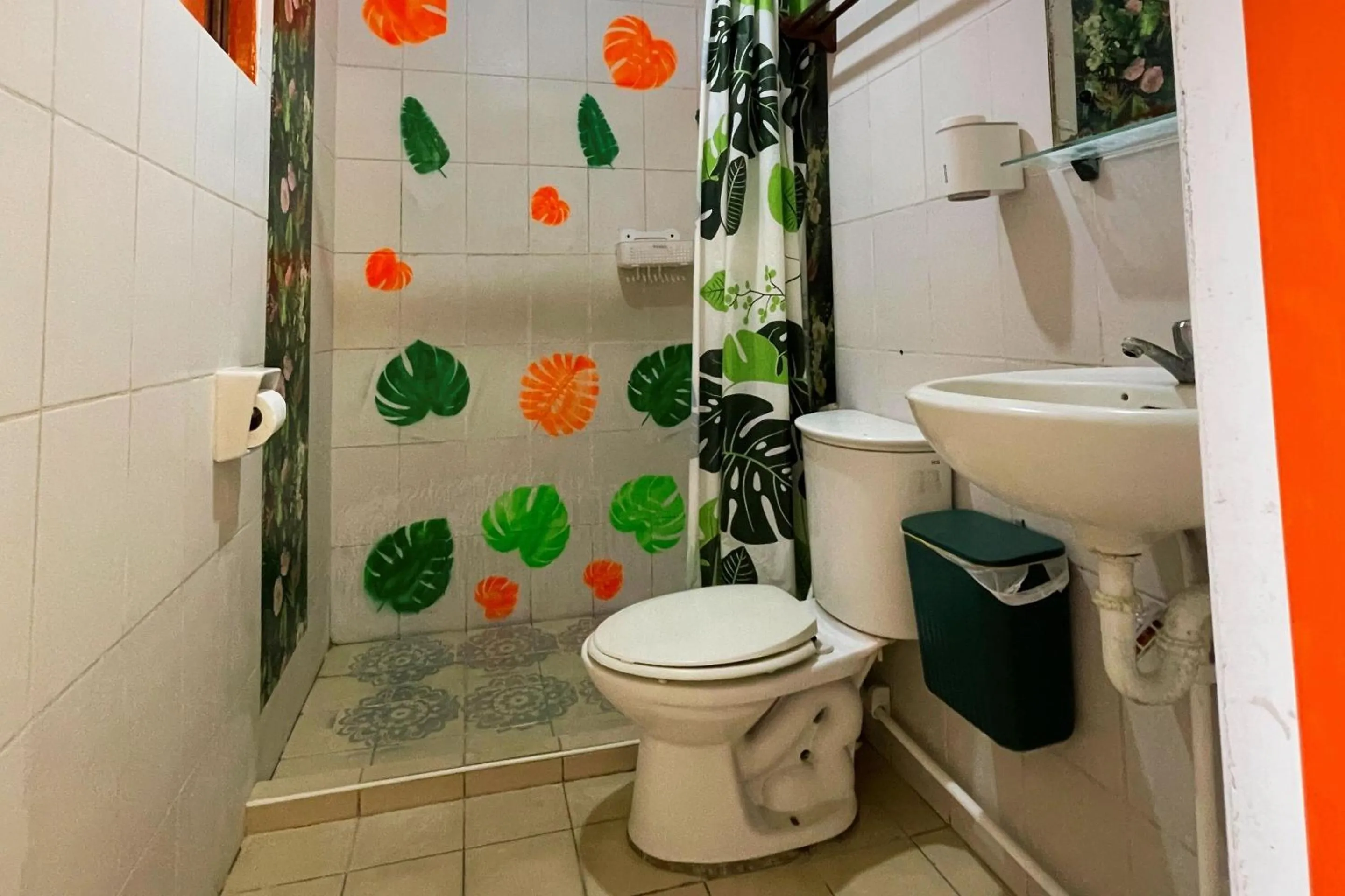 Bathroom in Oriental Hill Sabang Resort Puerto Galera