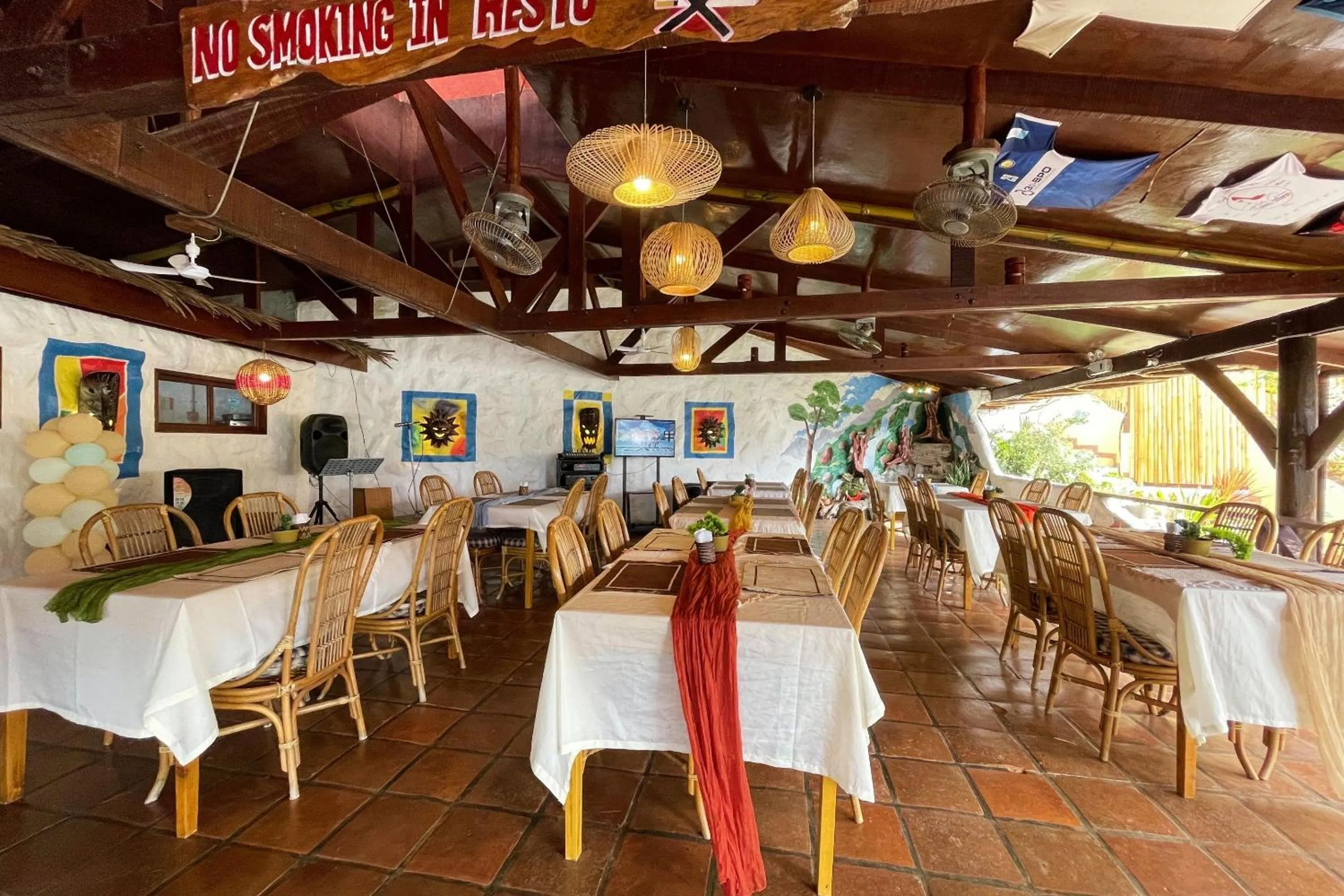 Dining area in Oriental Hill Sabang Resort Puerto Galera