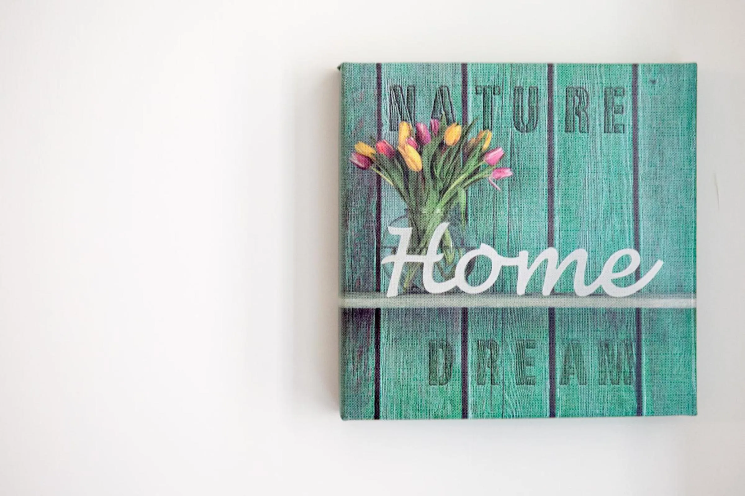 Decorative detail in B&B Vatican's Keys