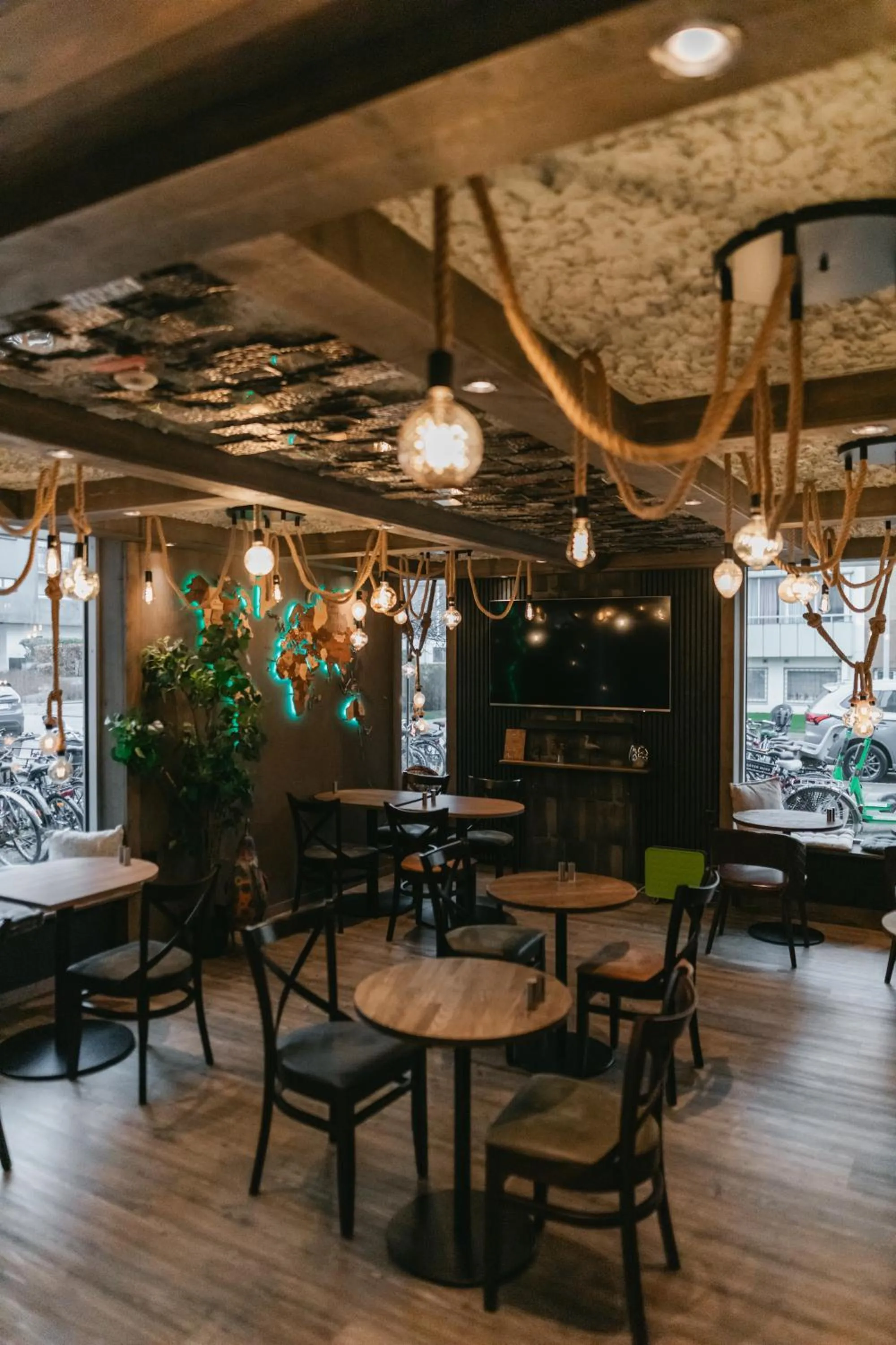 Restaurant/places to eat in Havshotellet