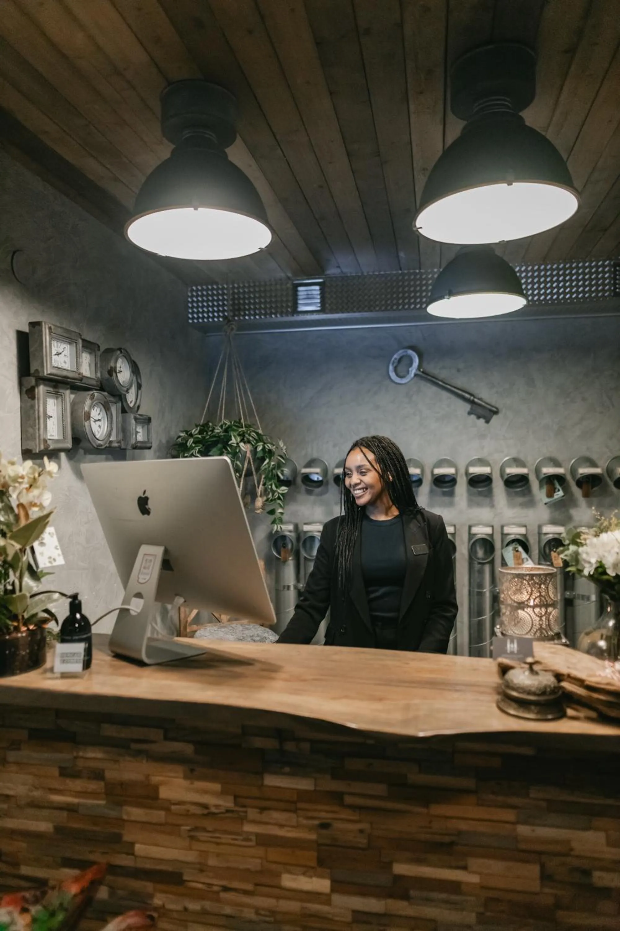 People in Havshotellet