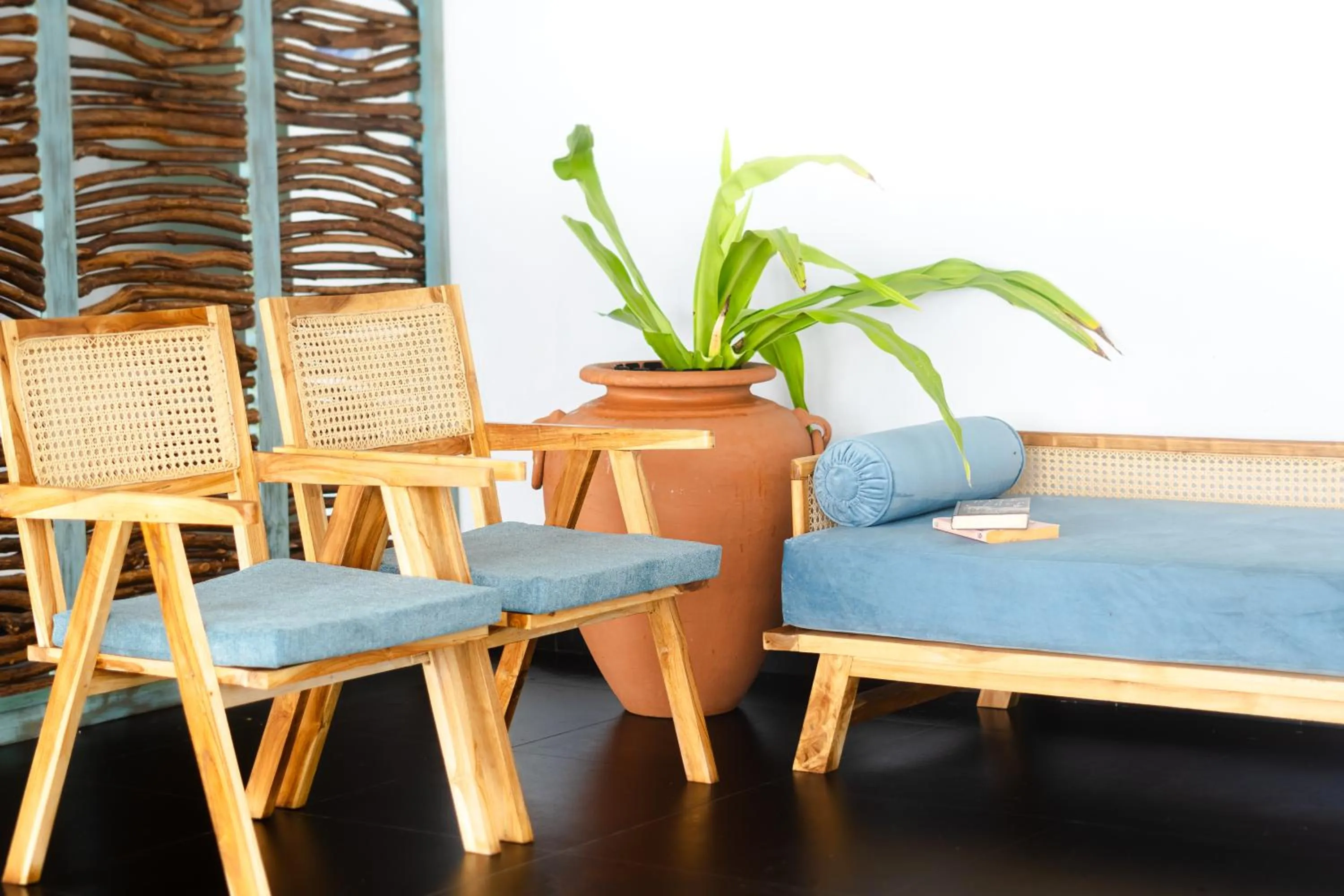 Living room in Moi Induruwa by DBI