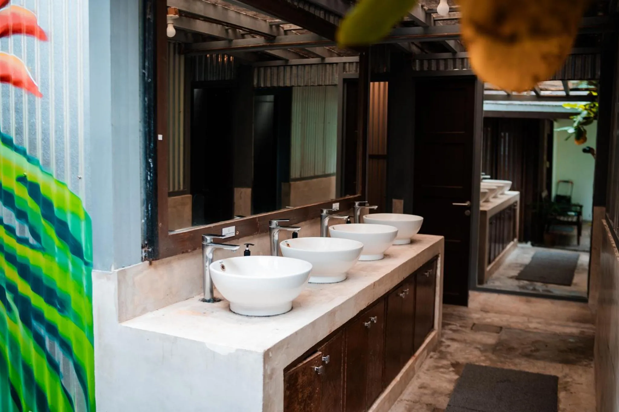 Area and facilities in Aluntala Hostel