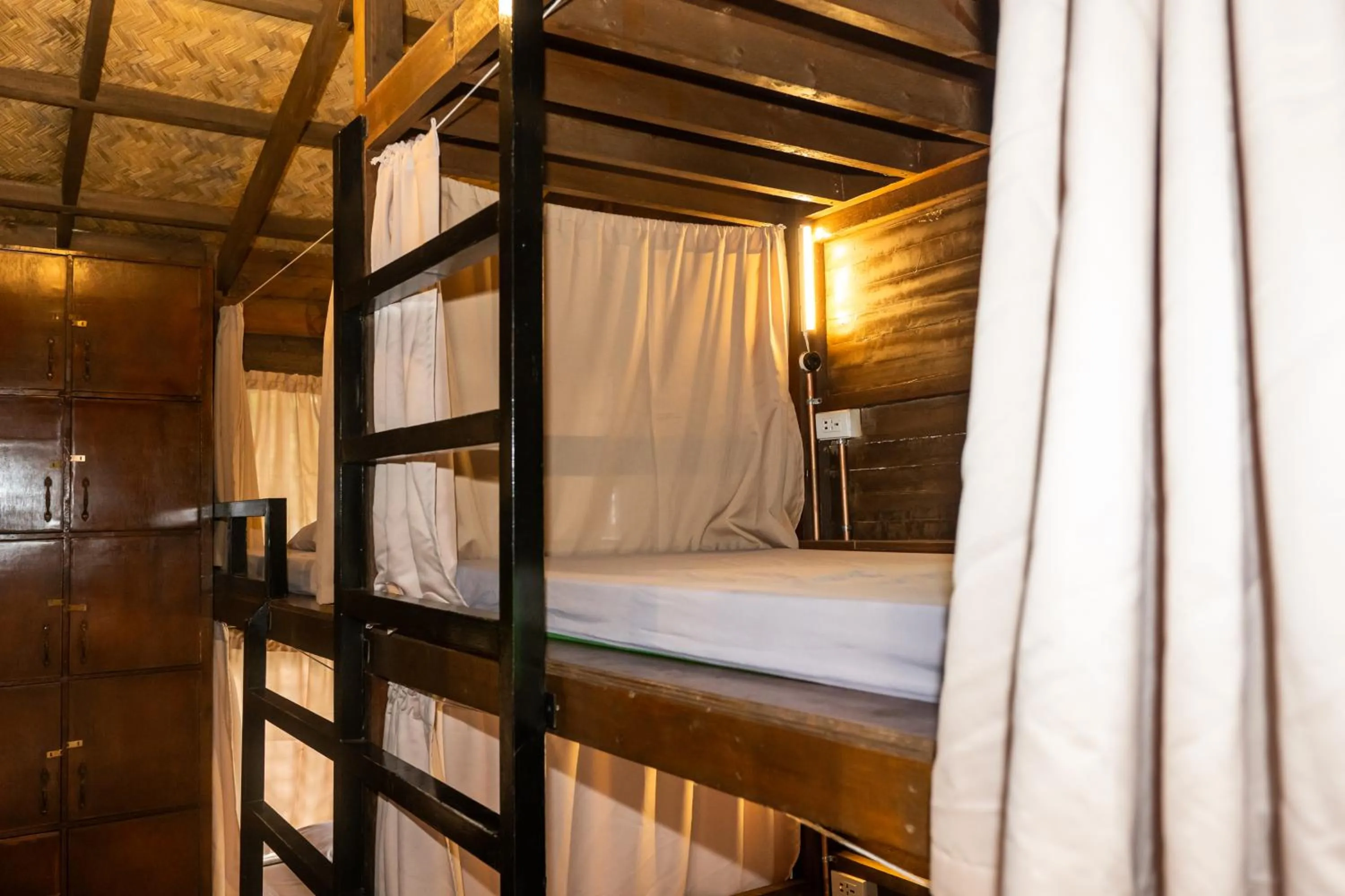 bunk bed in Aluntala Hostel