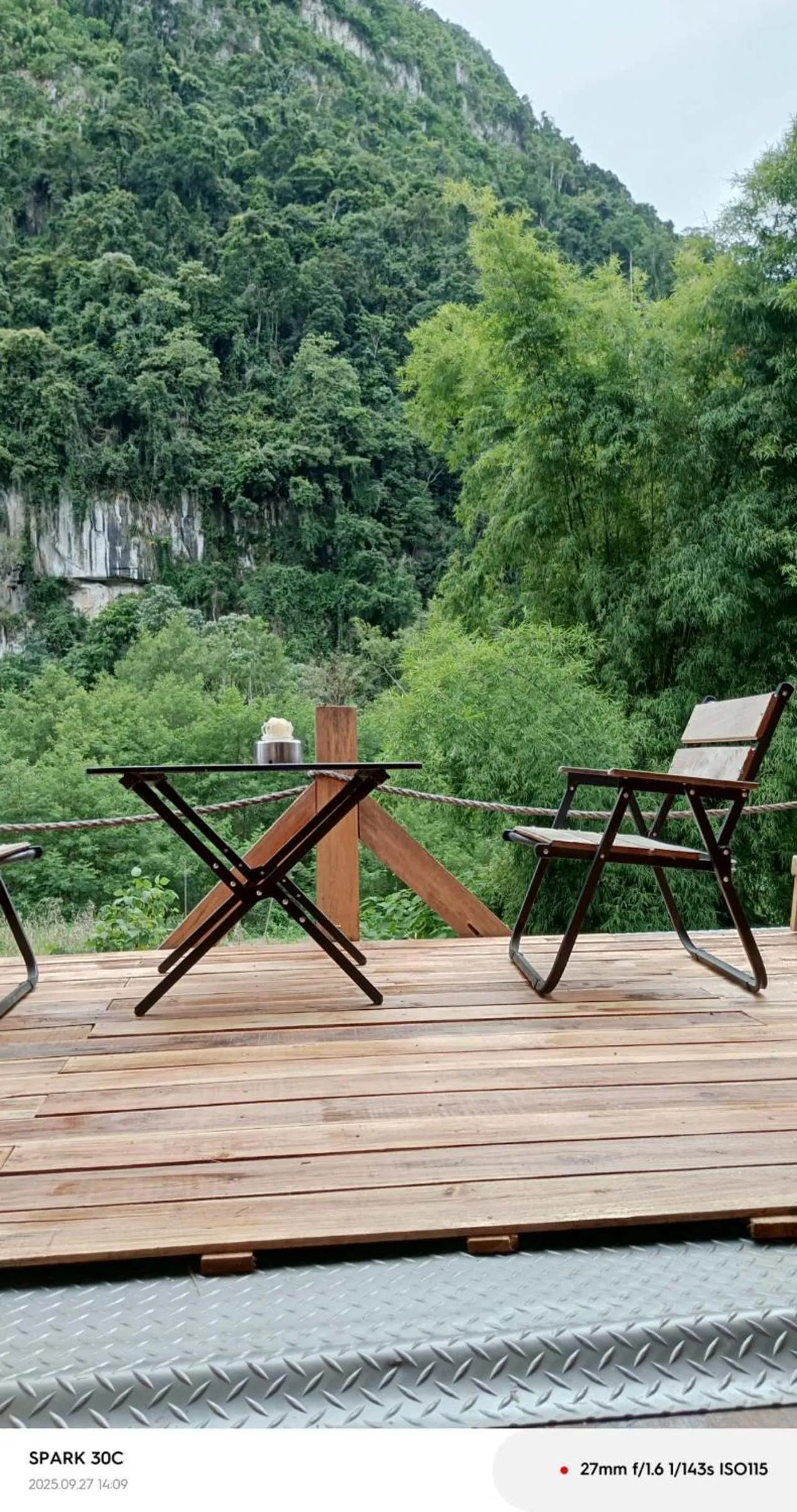 Day in Mimosa Backpackers Hostel