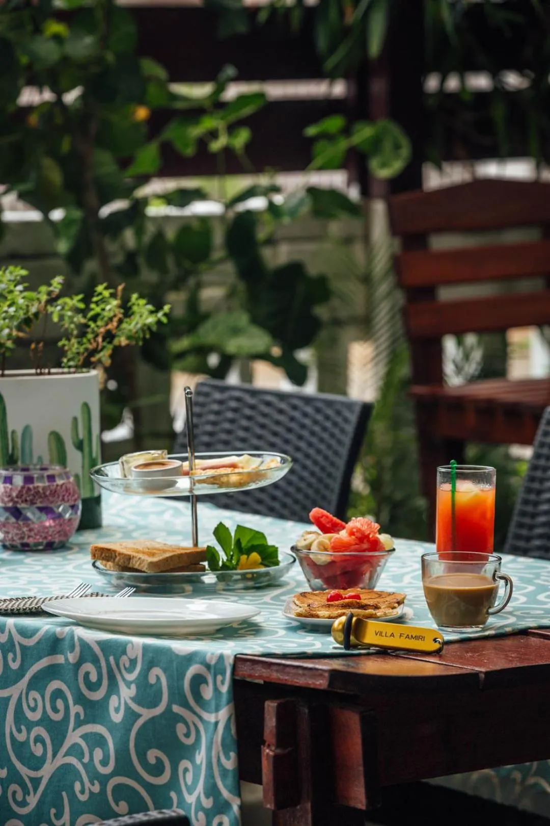 Breakfast in Villa Famiri Boutique hotel