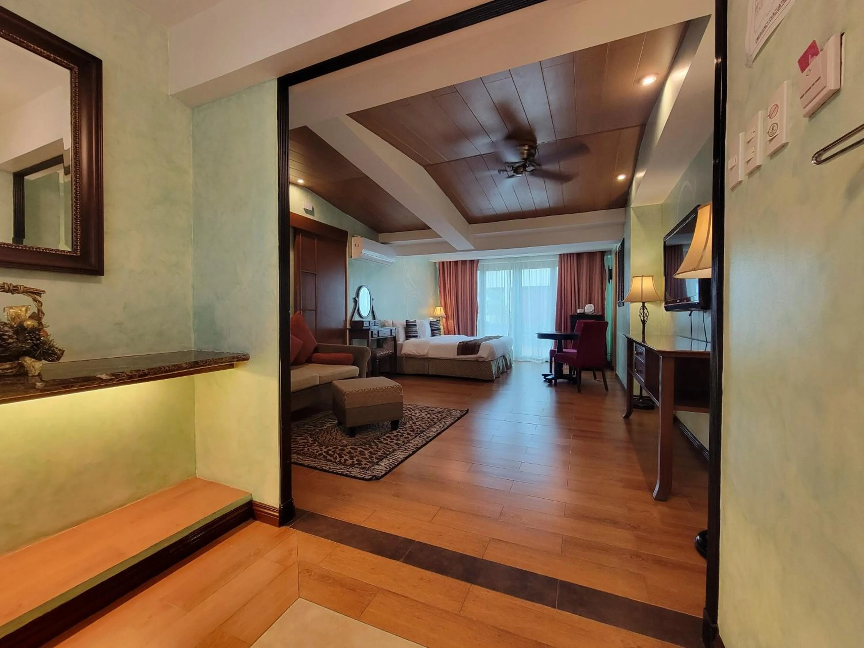 Patio in Lee Boutique Hotel Tagaytay