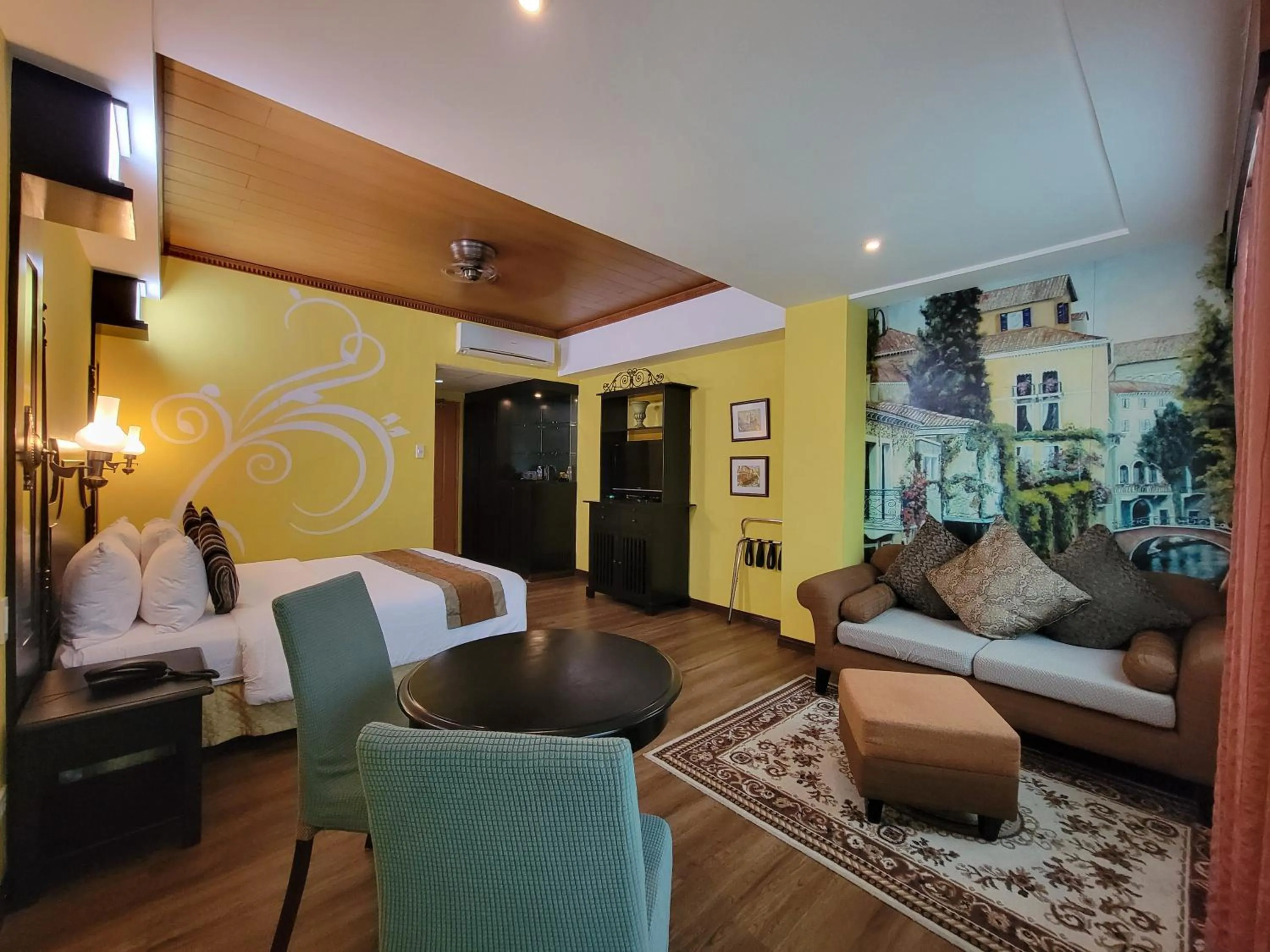 Bed in Lee Boutique Hotel Tagaytay