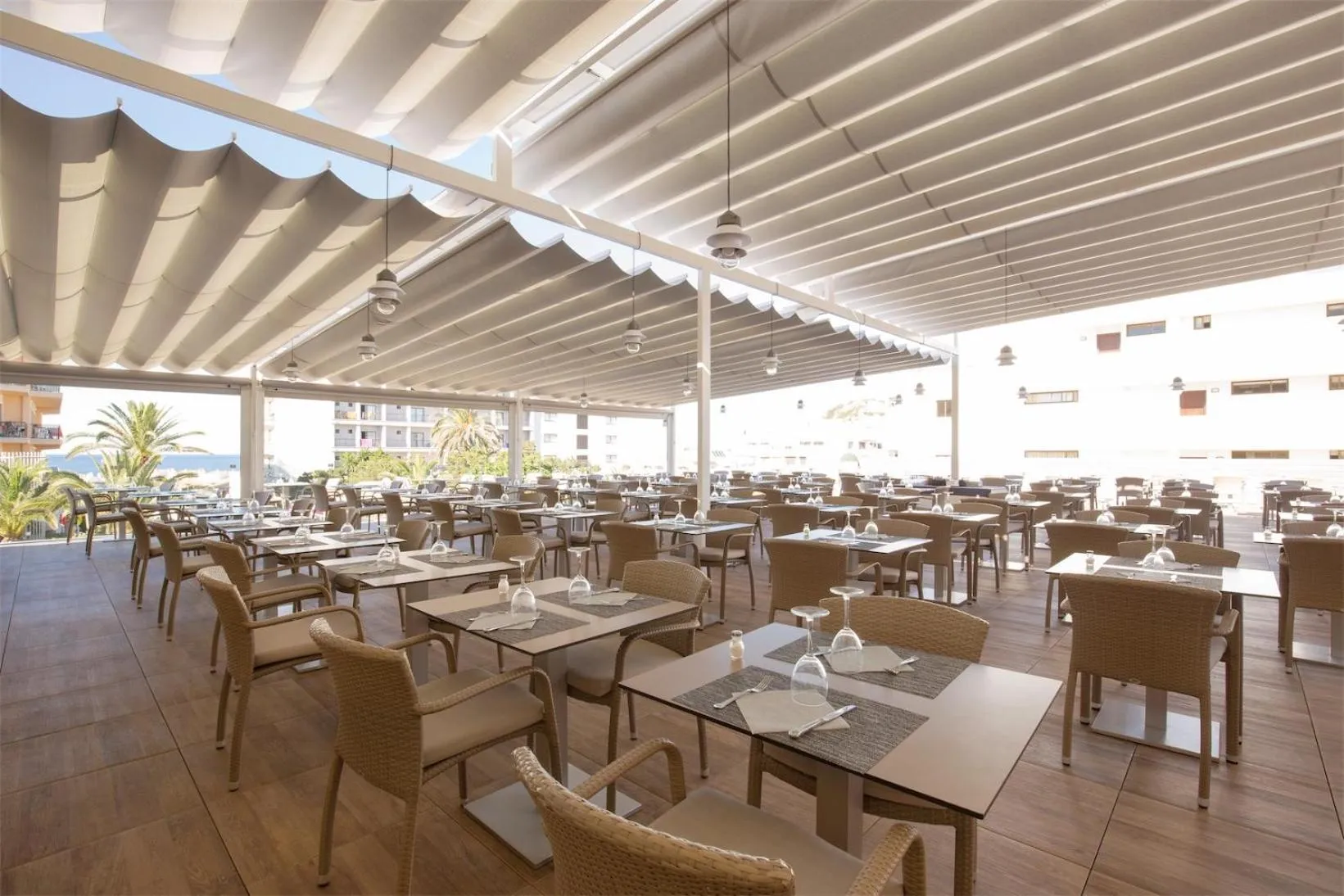 Restaurant/places to eat in Hotel Bella Playa & Spa