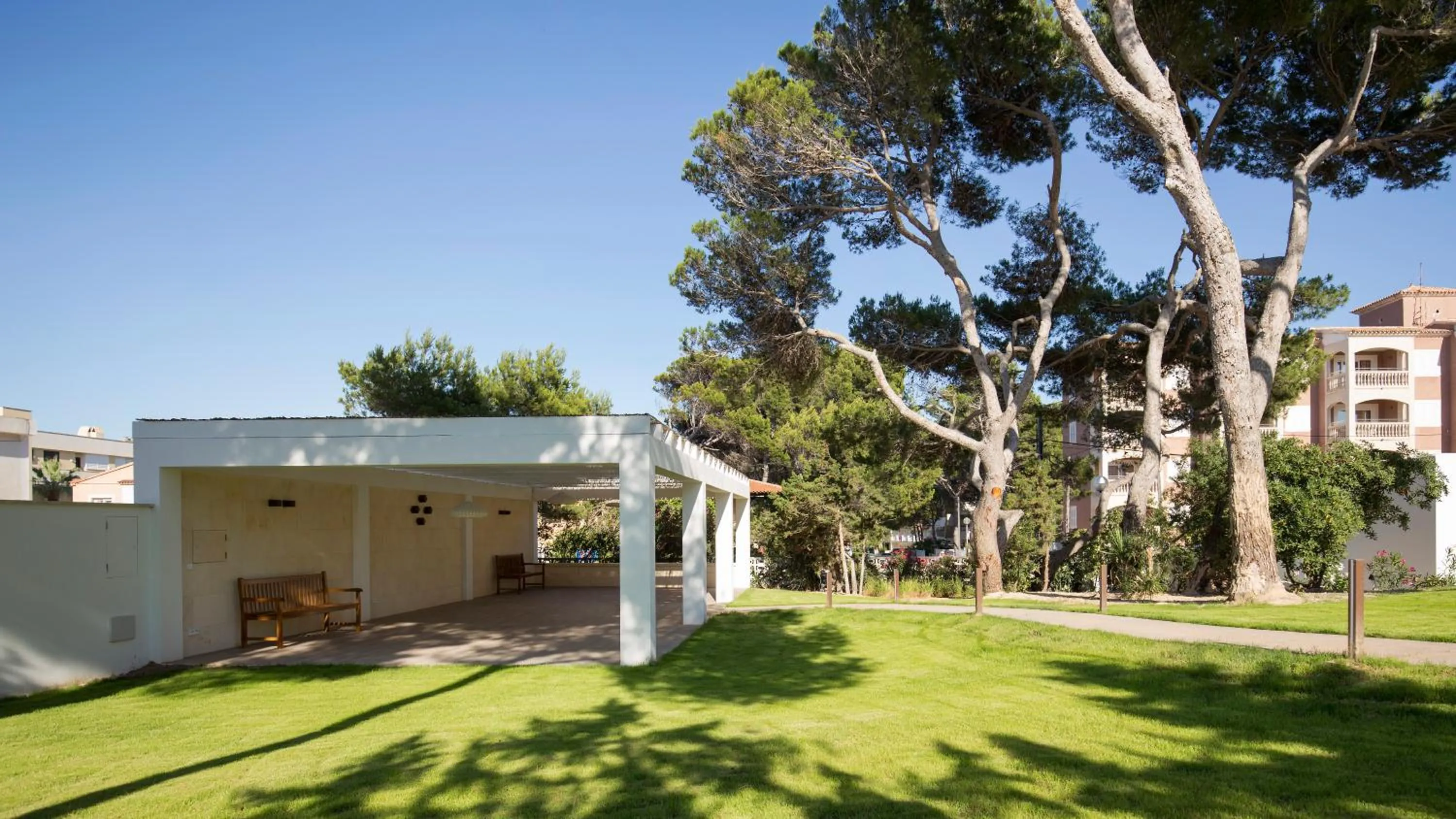 Garden in Hotel Bella Playa & Spa
