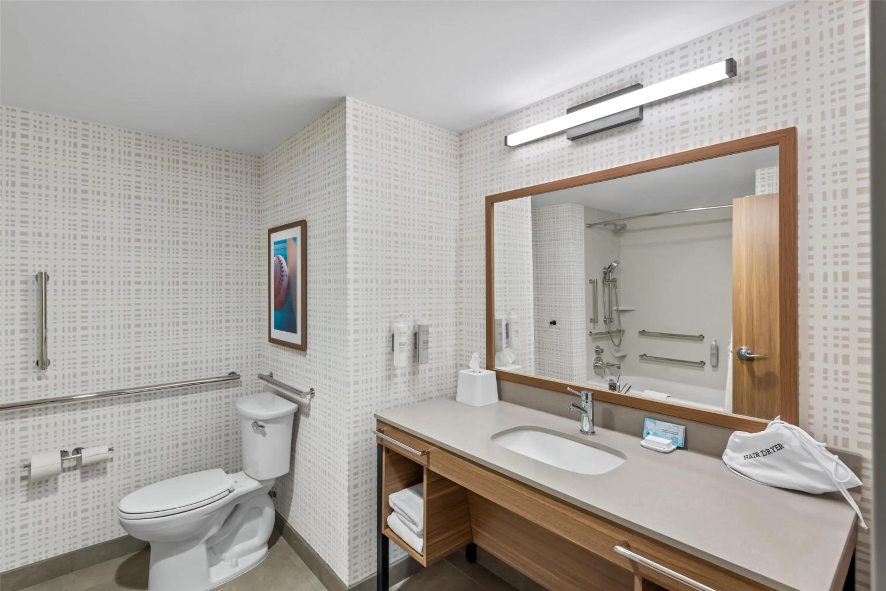 Bathroom in Hampton Inn Cooperstown