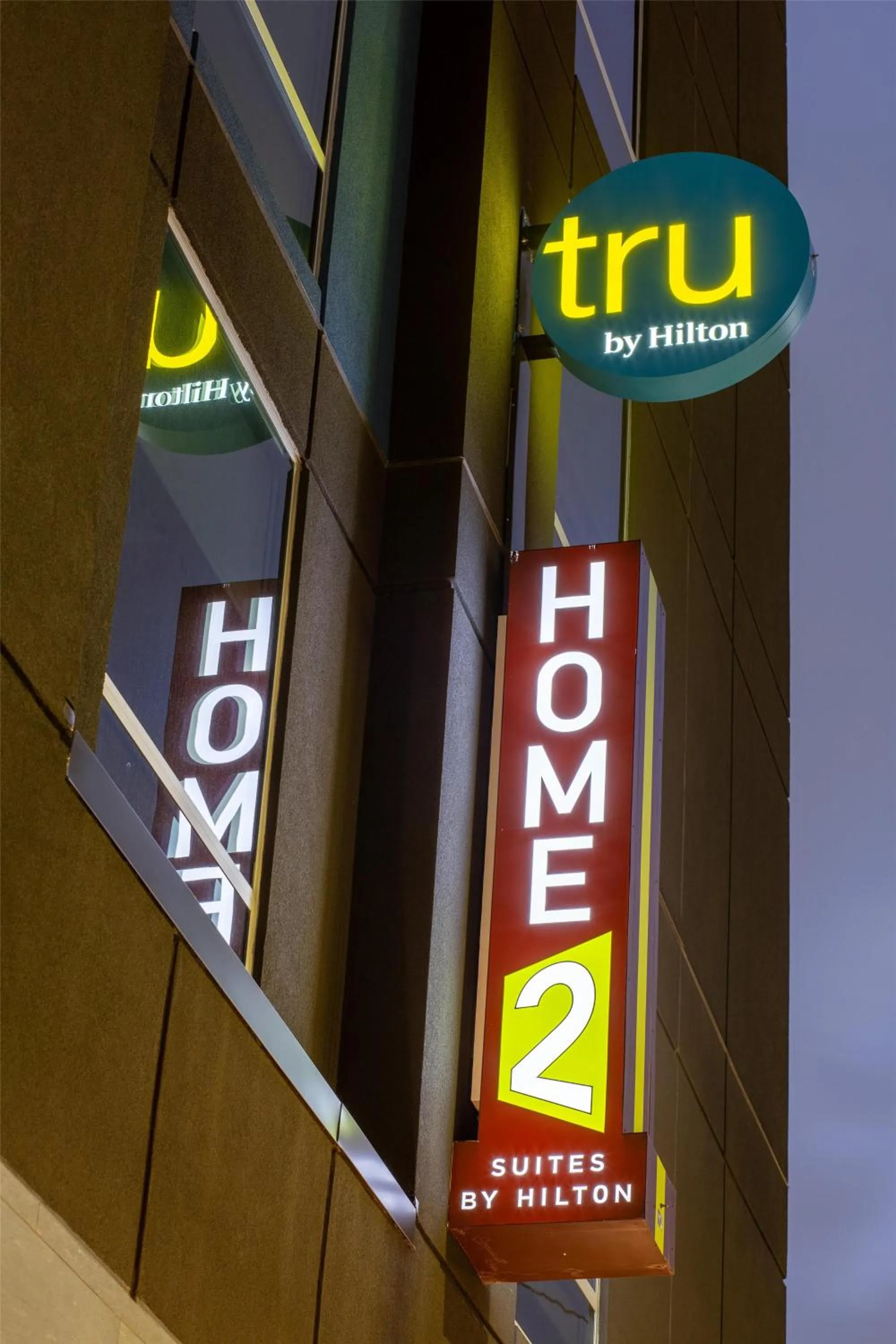 Property building in Tru By Hilton Houston Downtown Convention Center