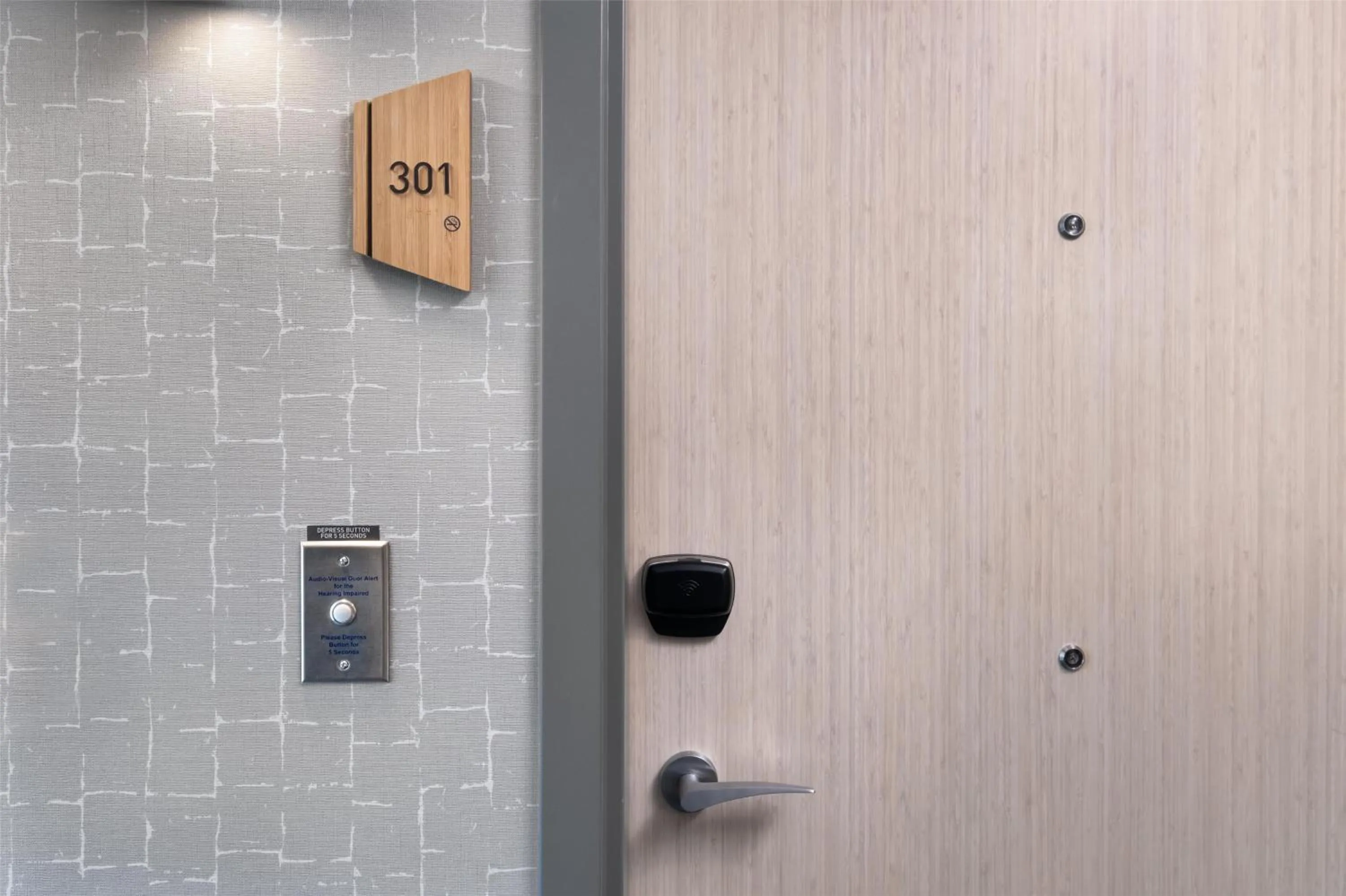 Bedroom in Home2 Suites By Hilton Houston Downtown Convention Center