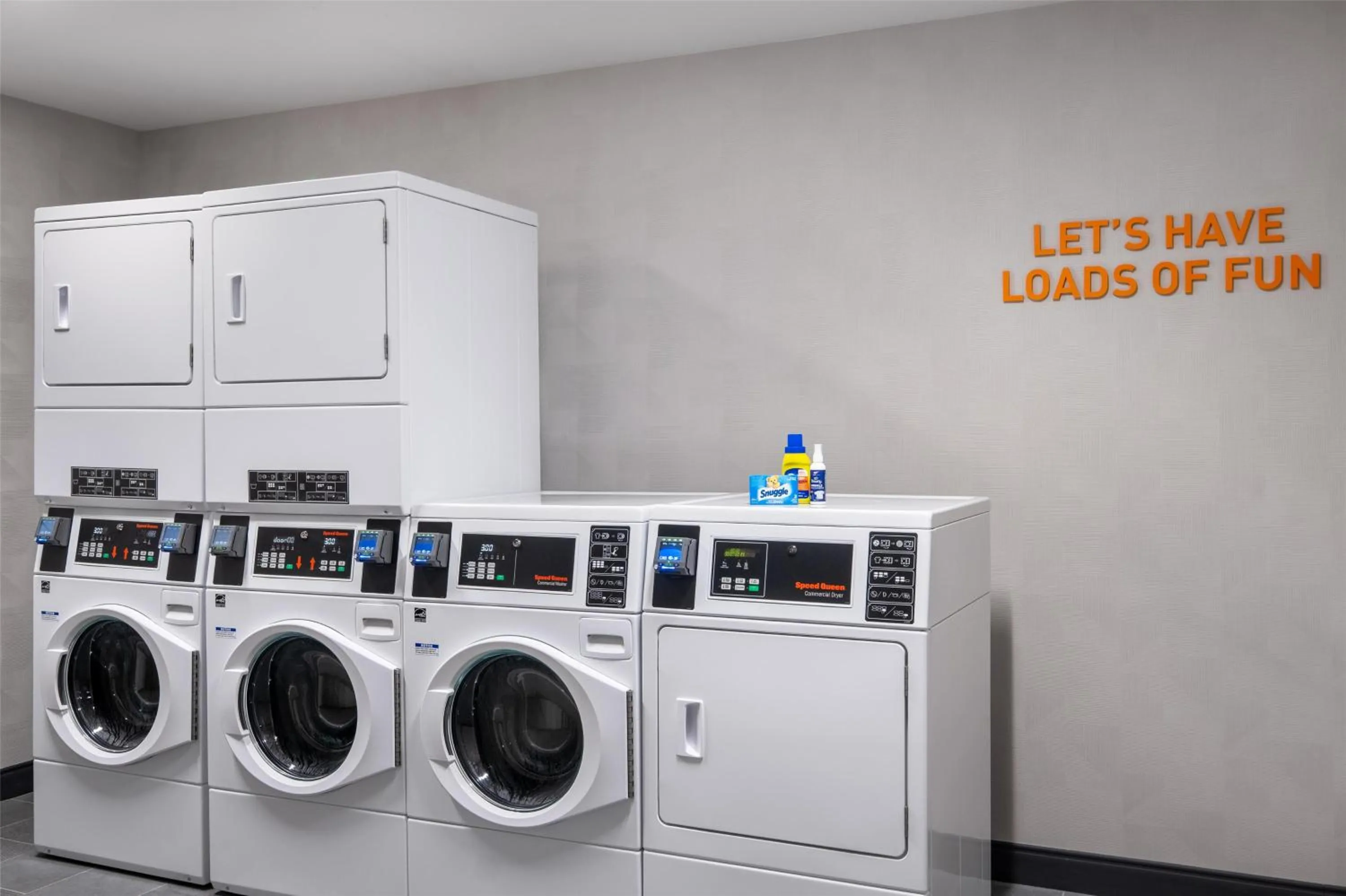 laundry in Home2 Suites By Hilton Houston Downtown Convention Center