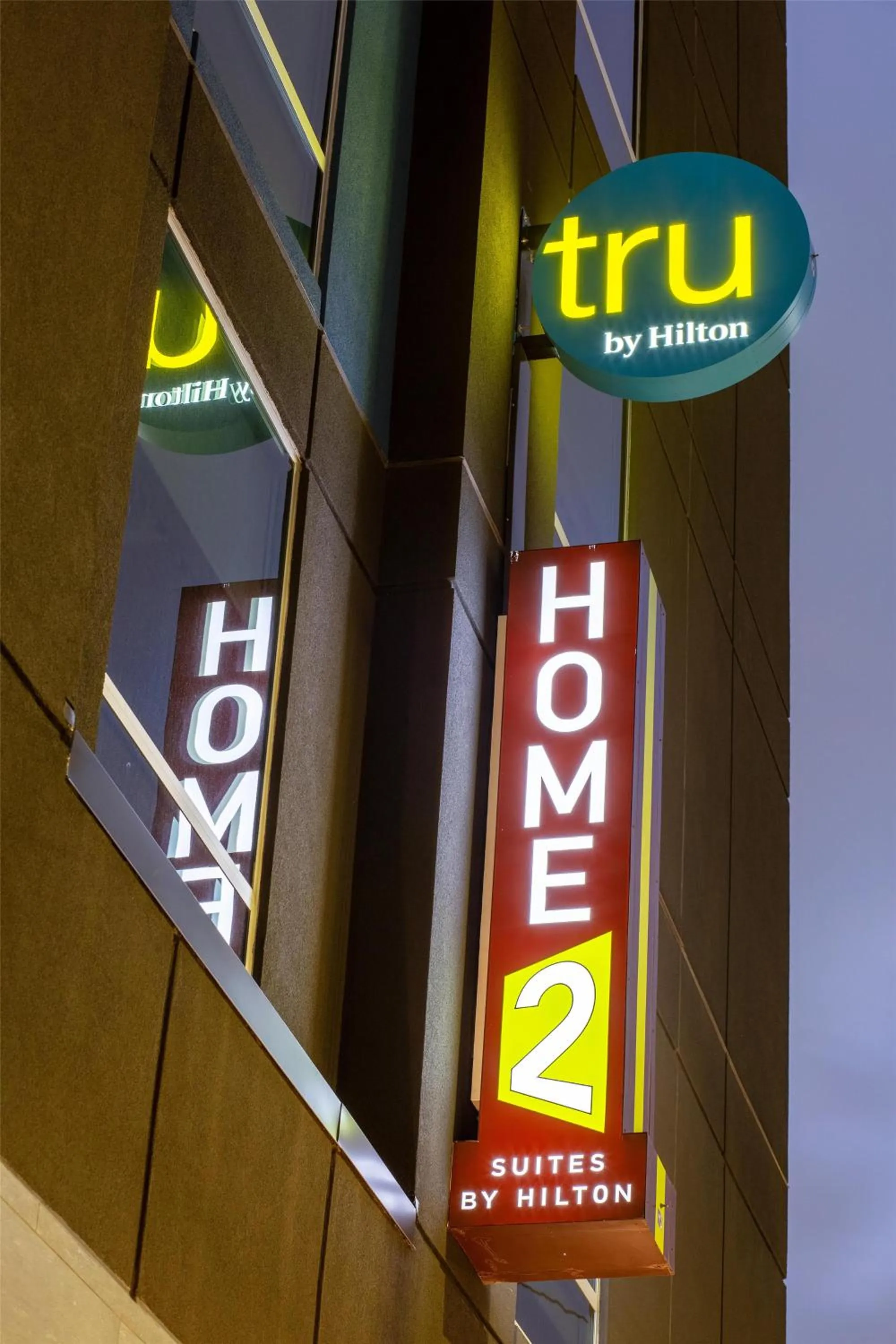 Property building in Home2 Suites By Hilton Houston Downtown Convention Center