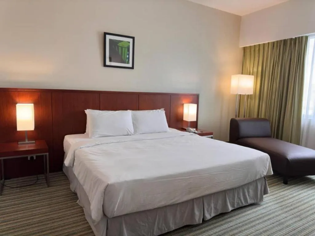 Bed in RH Hotel Sibu