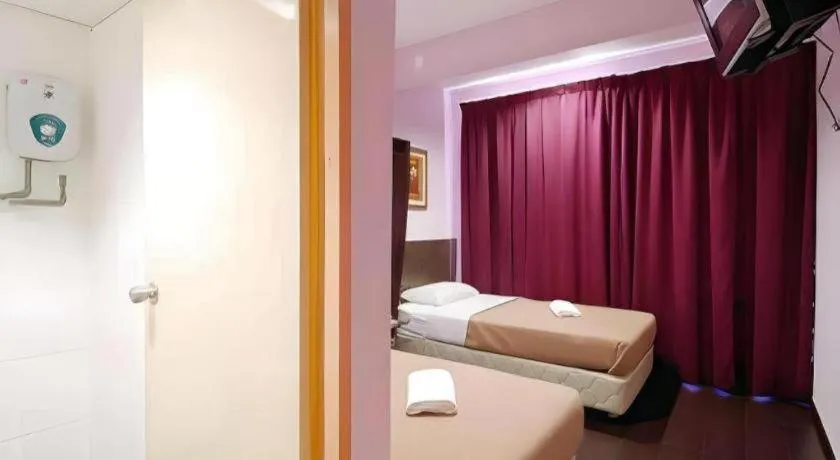 Bed in Aristo Hotel @ Putatan