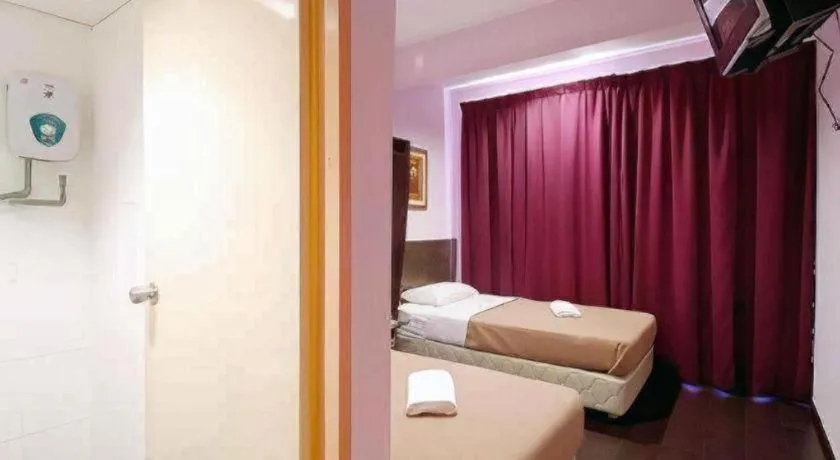 Bed in Aristo Hotel @ Putatan