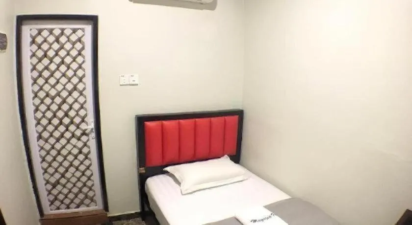 Bed in Hotel Suri Kota Bharu