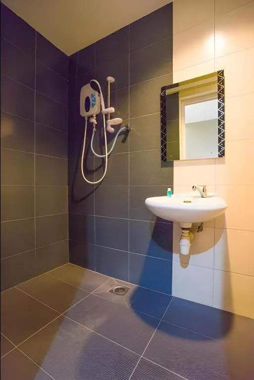 Cappuccino Hotel @ Mount Austin