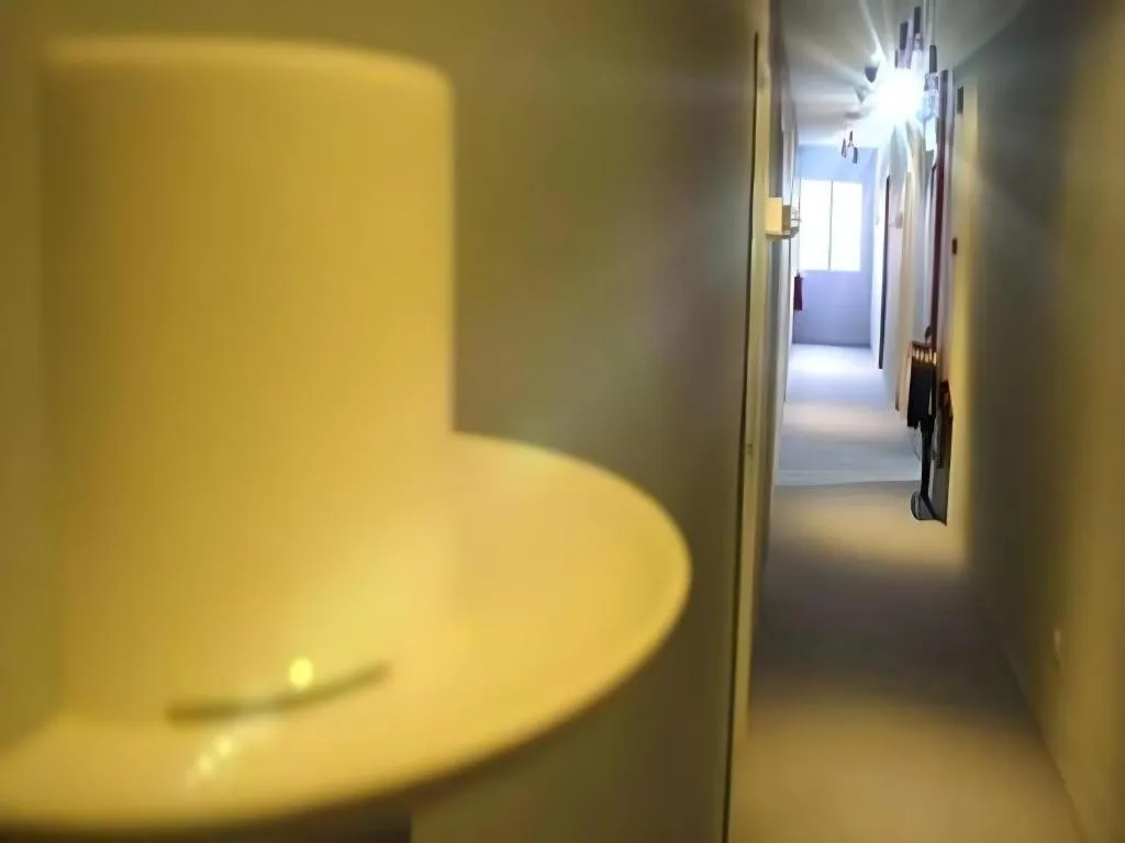 Cappuccino Hotel @ Mount Austin