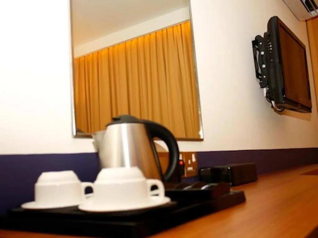 Grand Medallion Hotel