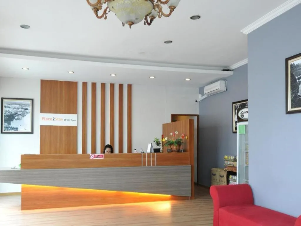 Place2Stay @ RH Plaza Hotel