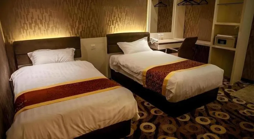 Bed in Golden Valley Hotel
