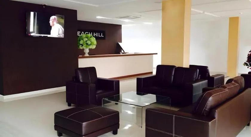 Peach Hill Hotel & Cafe