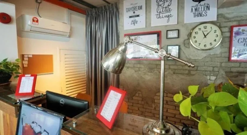 Riverine Garden Hotel