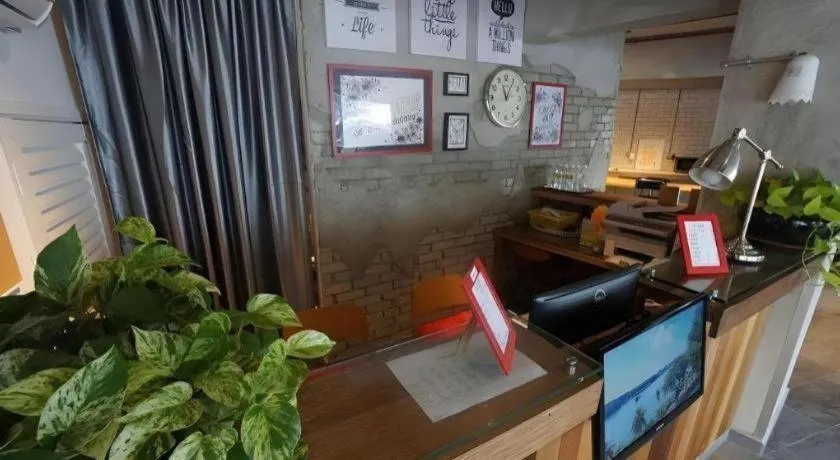 Riverine Garden Hotel