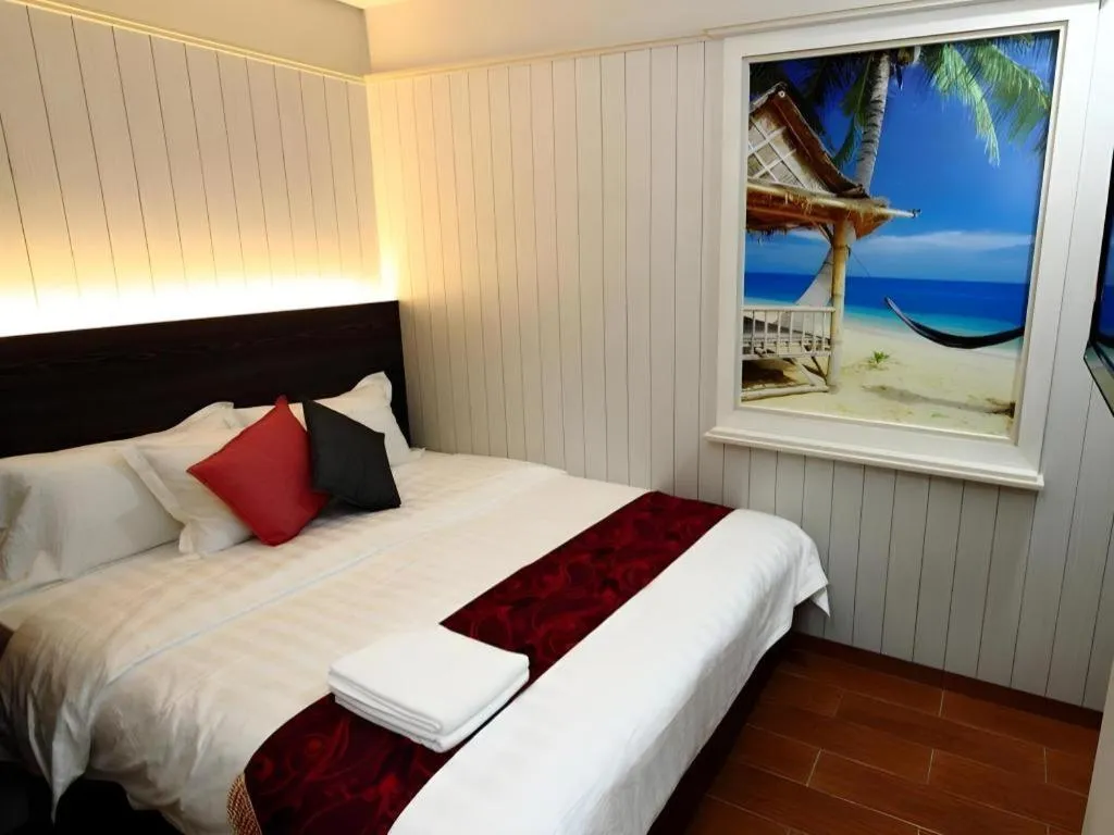 Bed in Grand SH Hotel