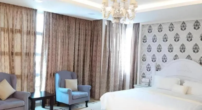 Bed in LF Hotel Tapah